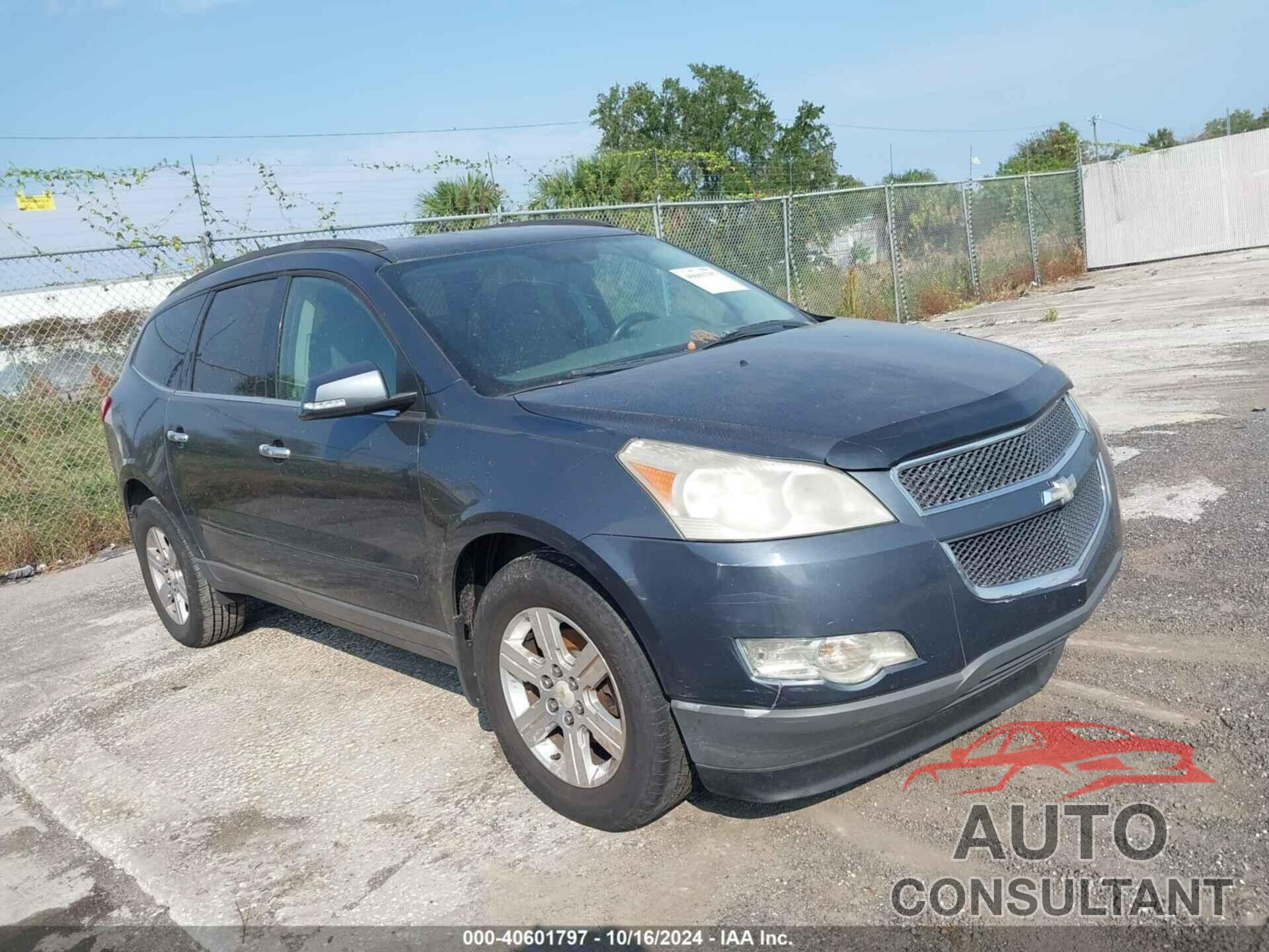 CHEVROLET TRAVERSE 2011 - 1GNKRGED1BJ303487