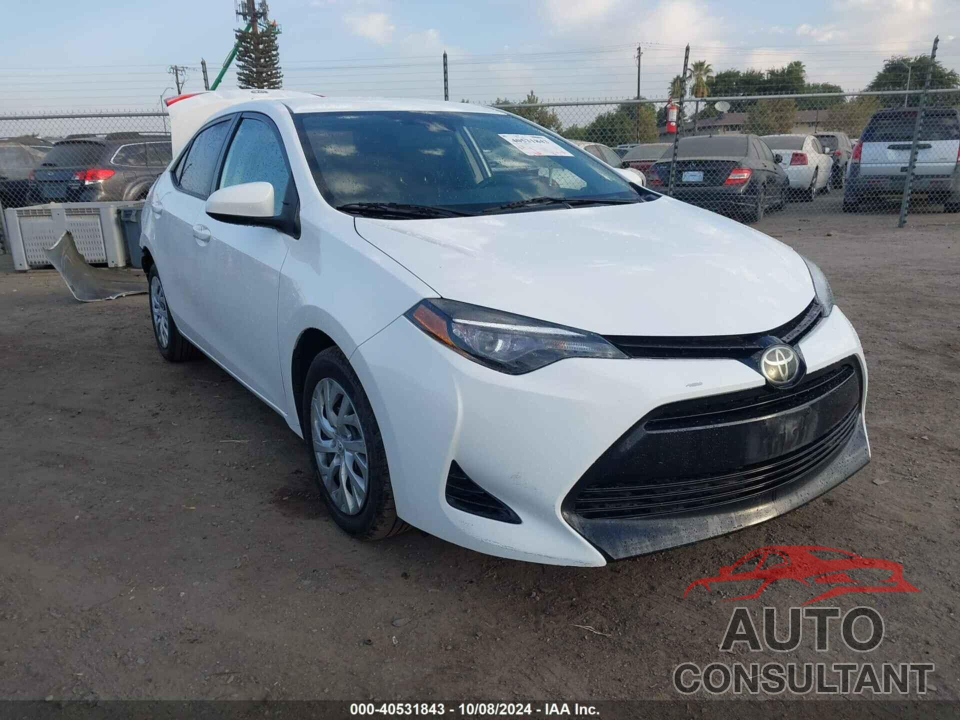 TOYOTA COROLLA 2017 - 5YFBURHE9HP617562