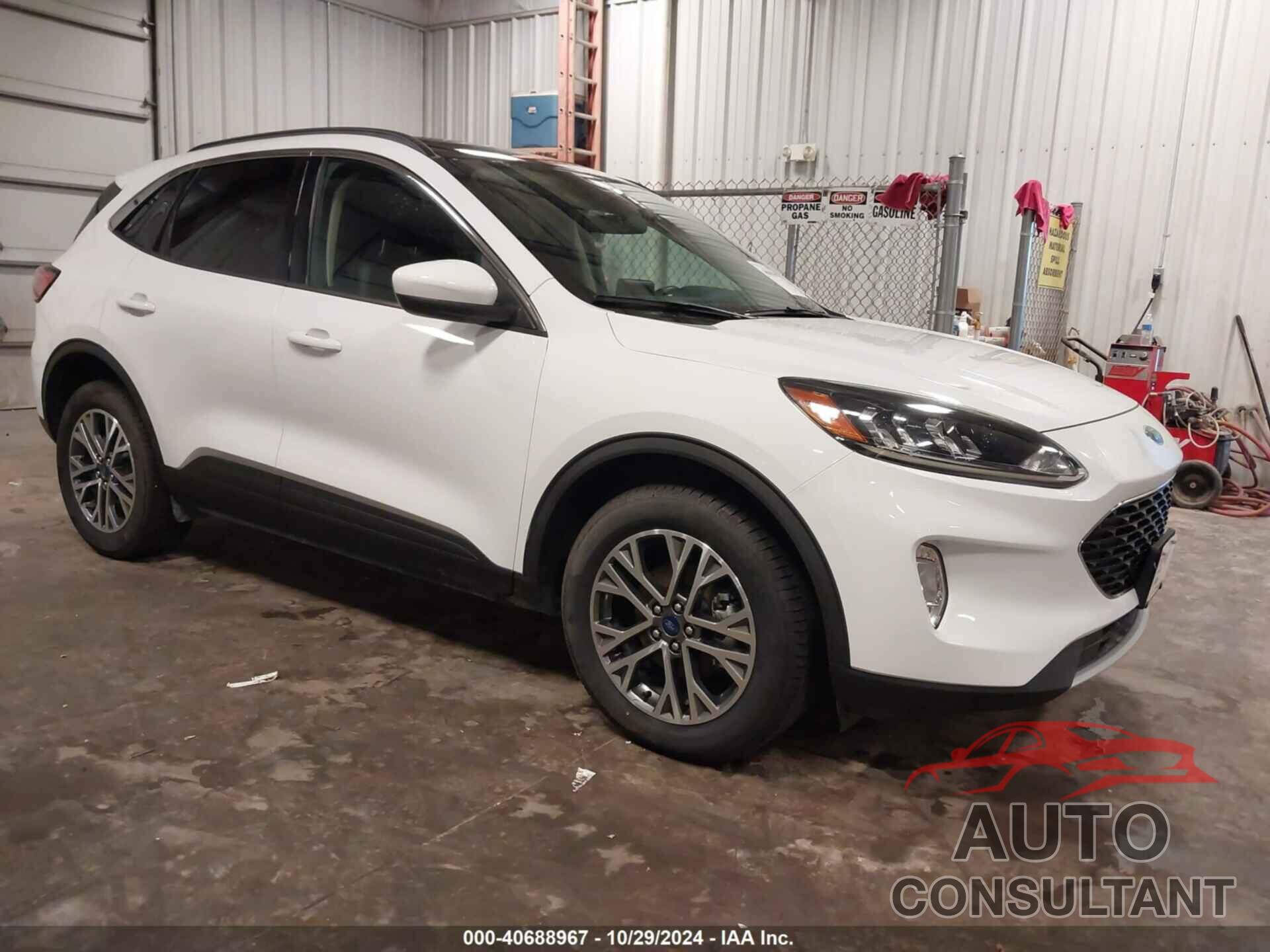 FORD ESCAPE 2020 - 1FMCU9H93LUA77253