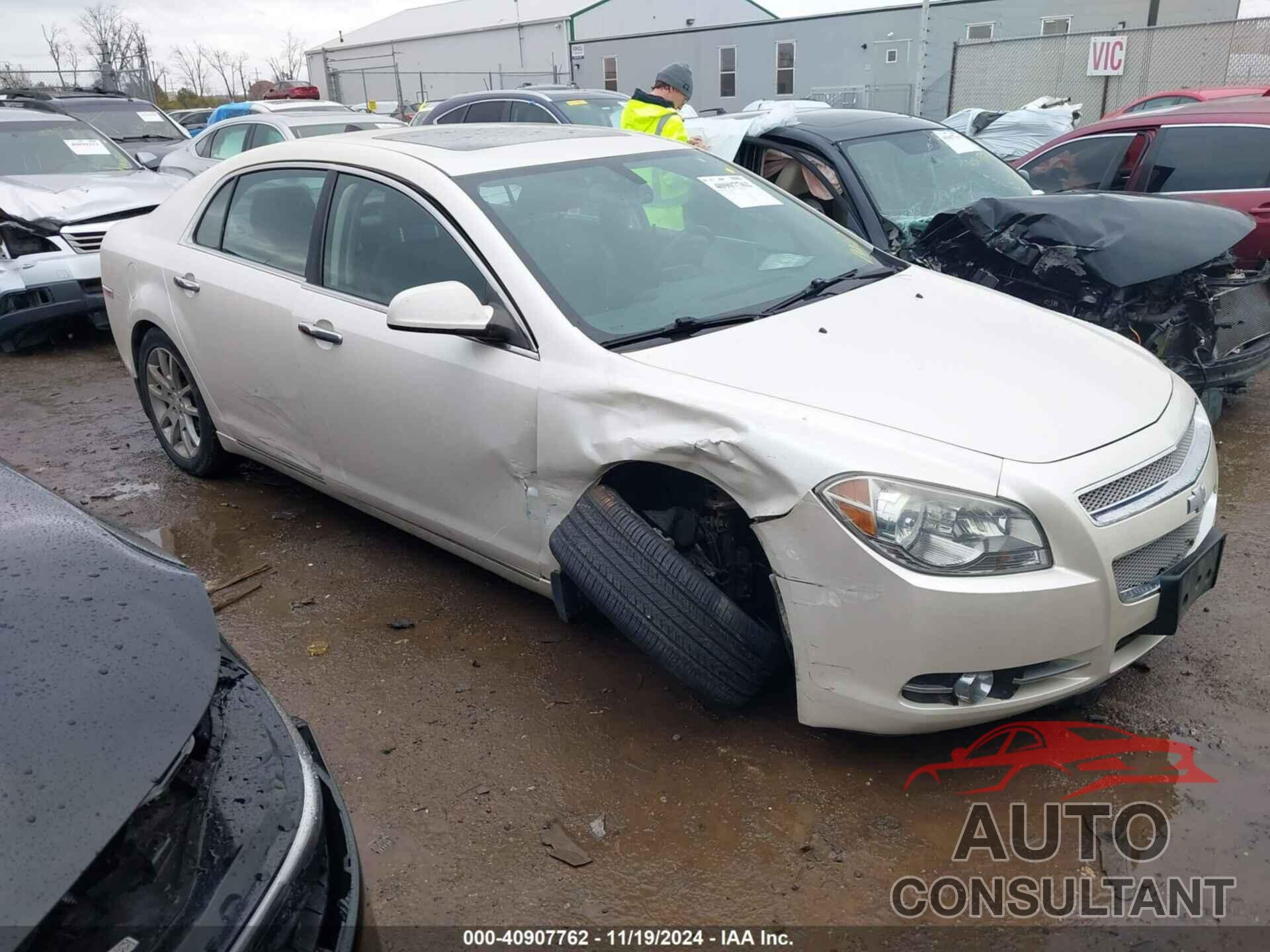 CHEVROLET MALIBU 2012 - 1G1ZE5E00CF153020