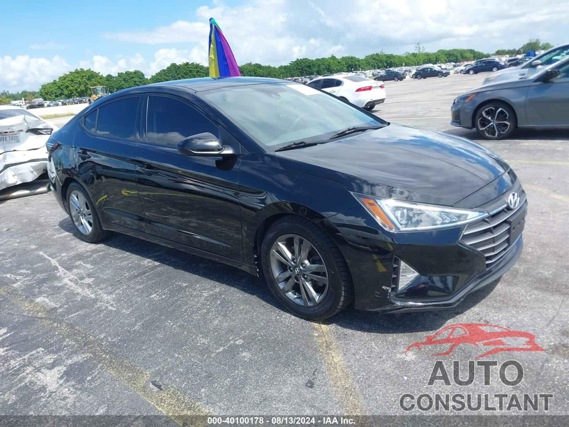 HYUNDAI ELANTRA 2020 - 5NPD84LF3LH566551