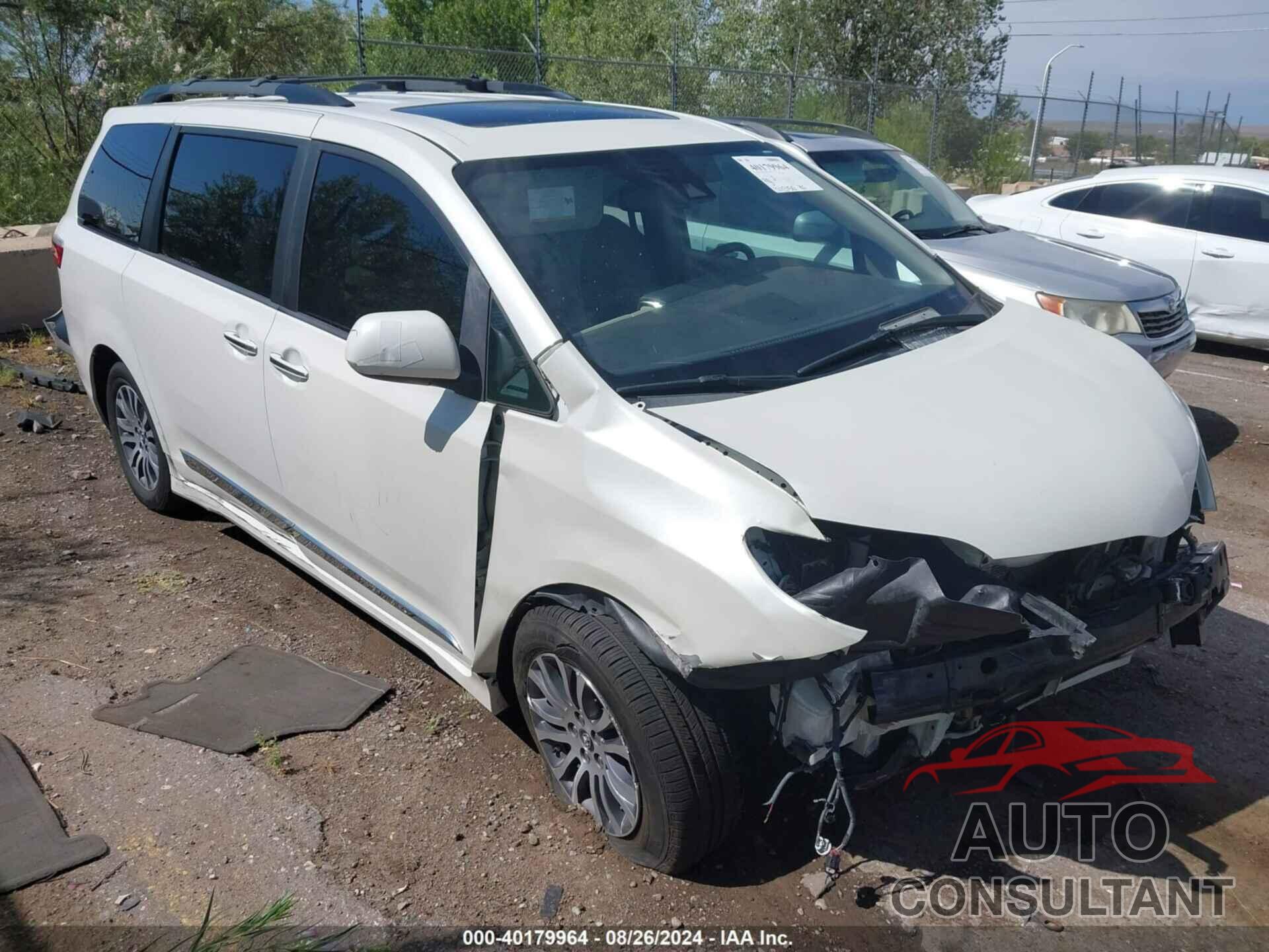 TOYOTA SIENNA 2018 - 5TDYZ3DC0JS928646