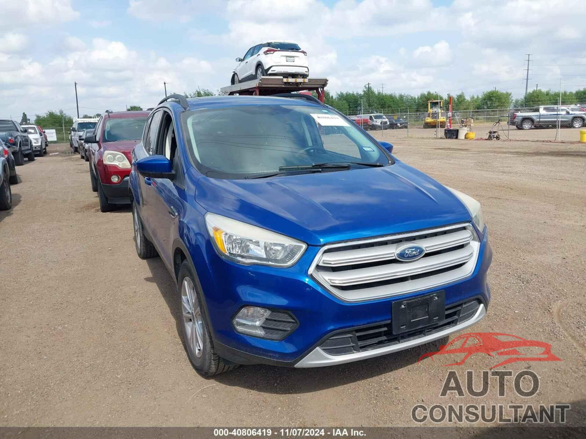 FORD ESCAPE 2018 - 1FMCU0GD2JUB28370