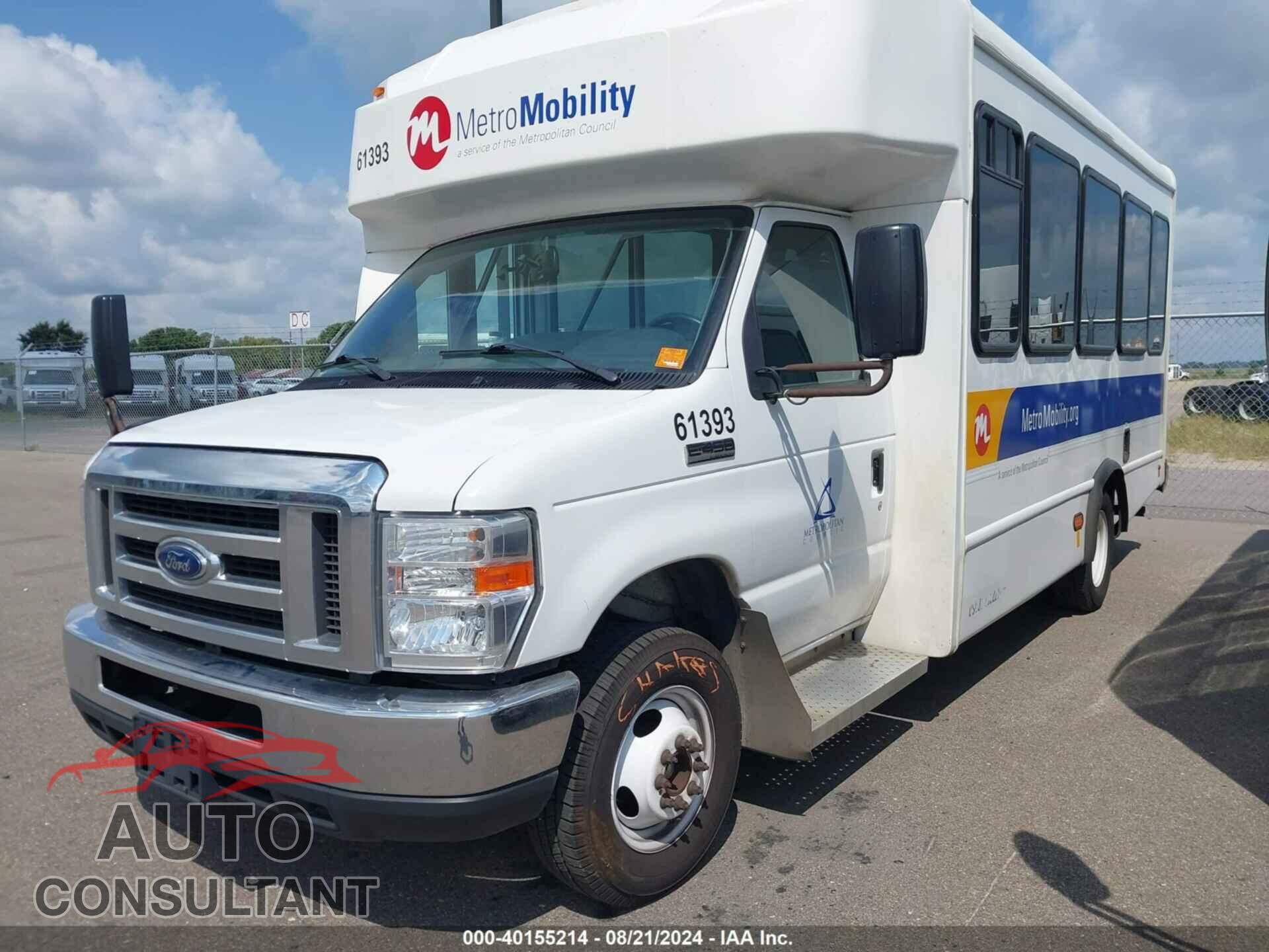 FORD E-450 CUTAWAY 2019 - 1FDFE4FS2KDC32019