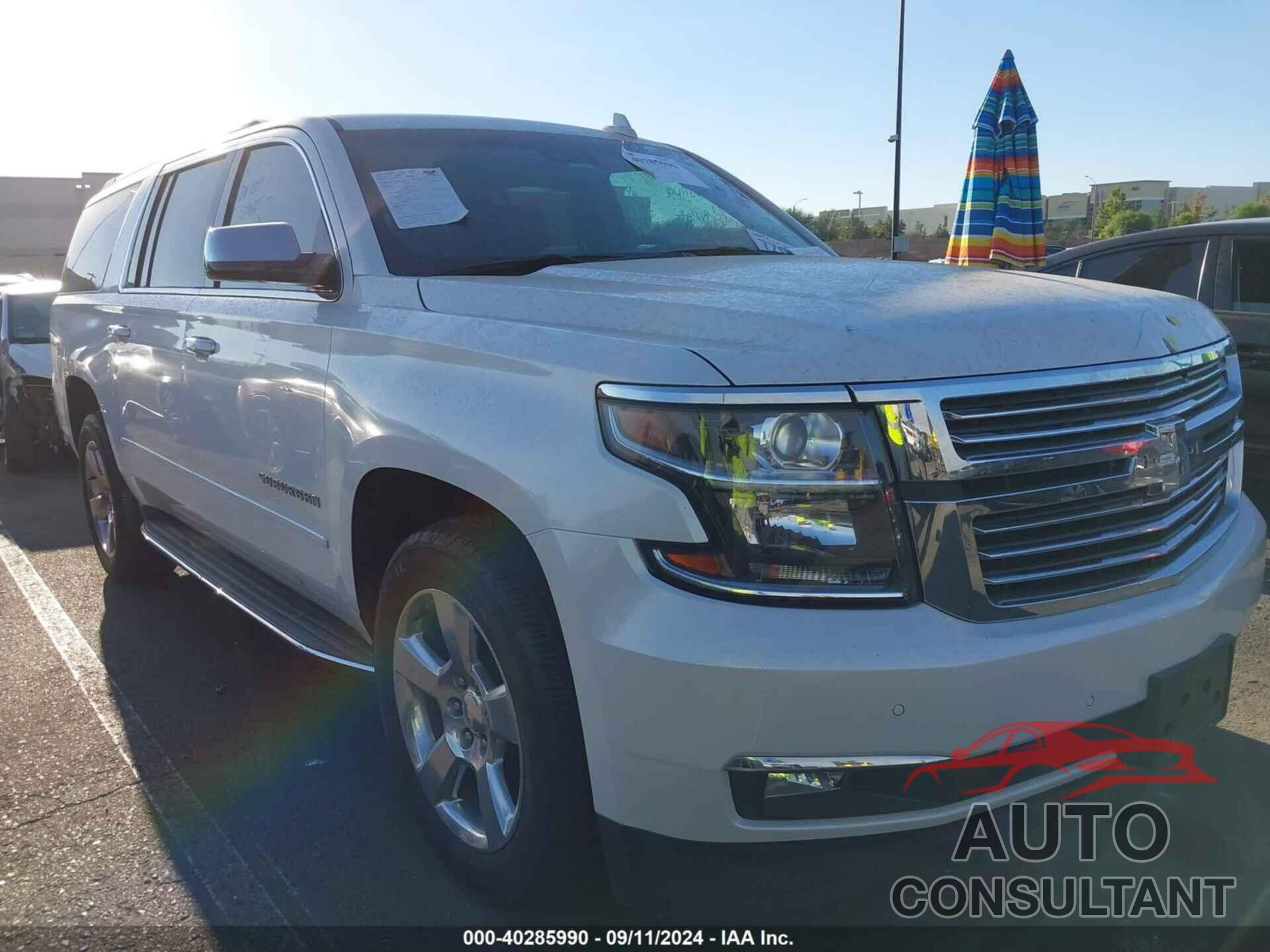 CHEVROLET SUBURBAN 2017 - 1GNSKJKC5HR213105