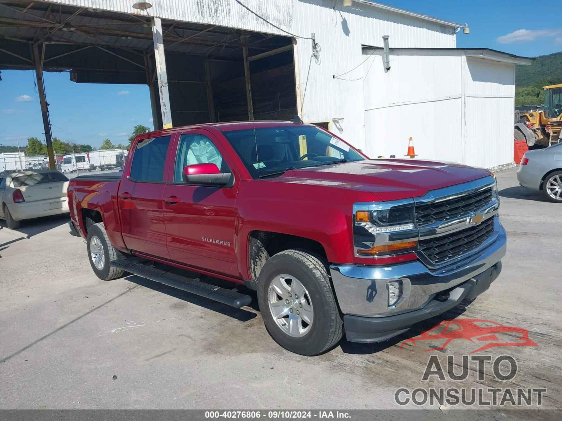 CHEVROLET SILVERADO 1500 2018 - 3GCUKREC5JG540881