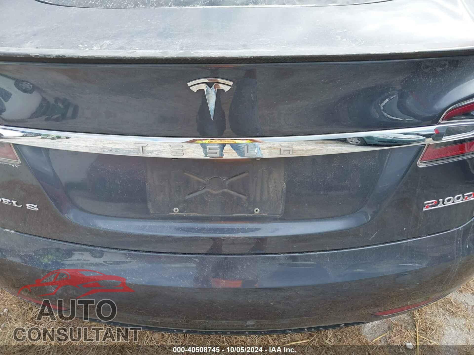TESLA MODEL S 2017 - 5YJSA1E45HF216883