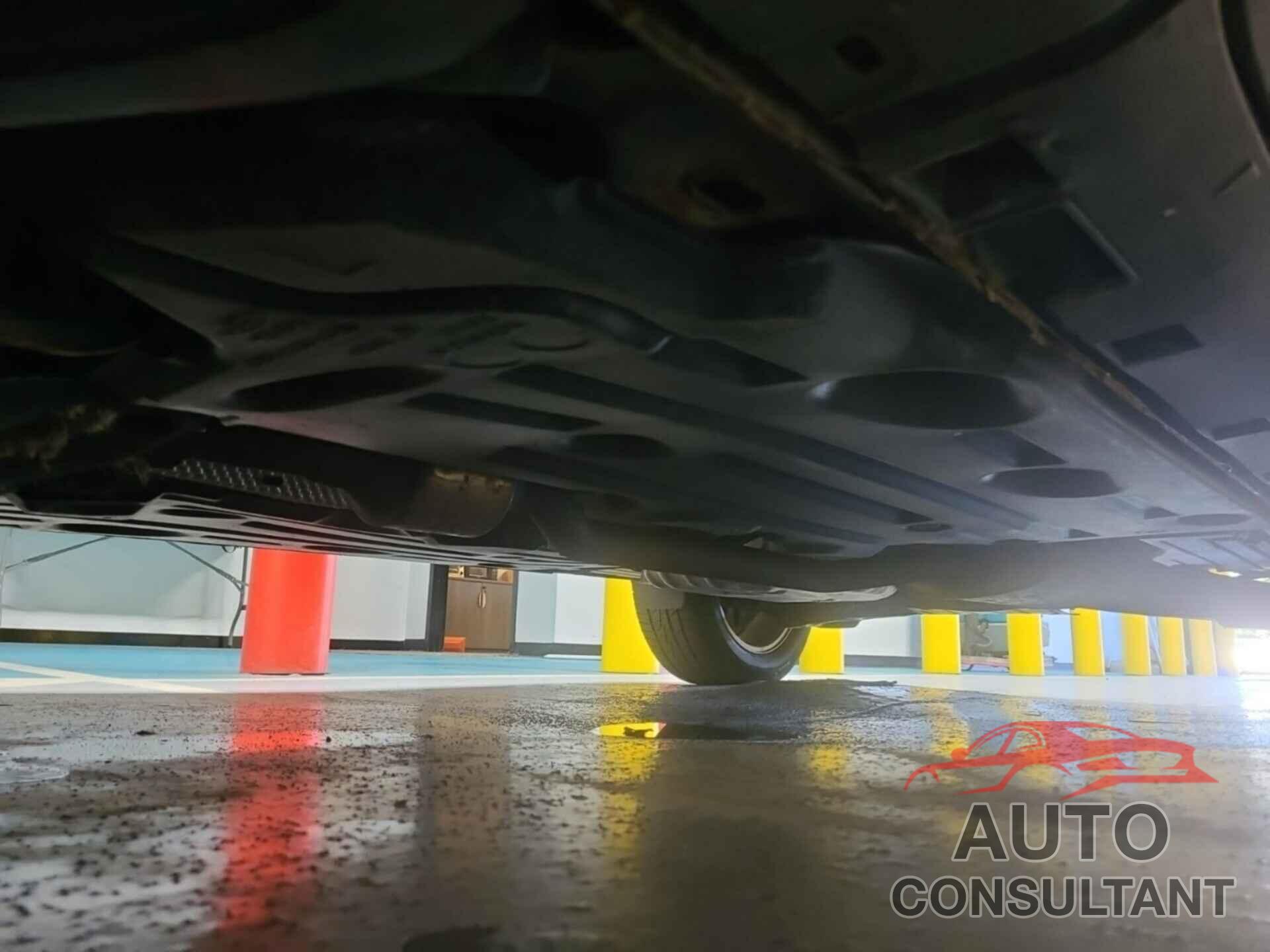 FORD ESCAPE 2019 - 1FMCU9GD3KUB33129