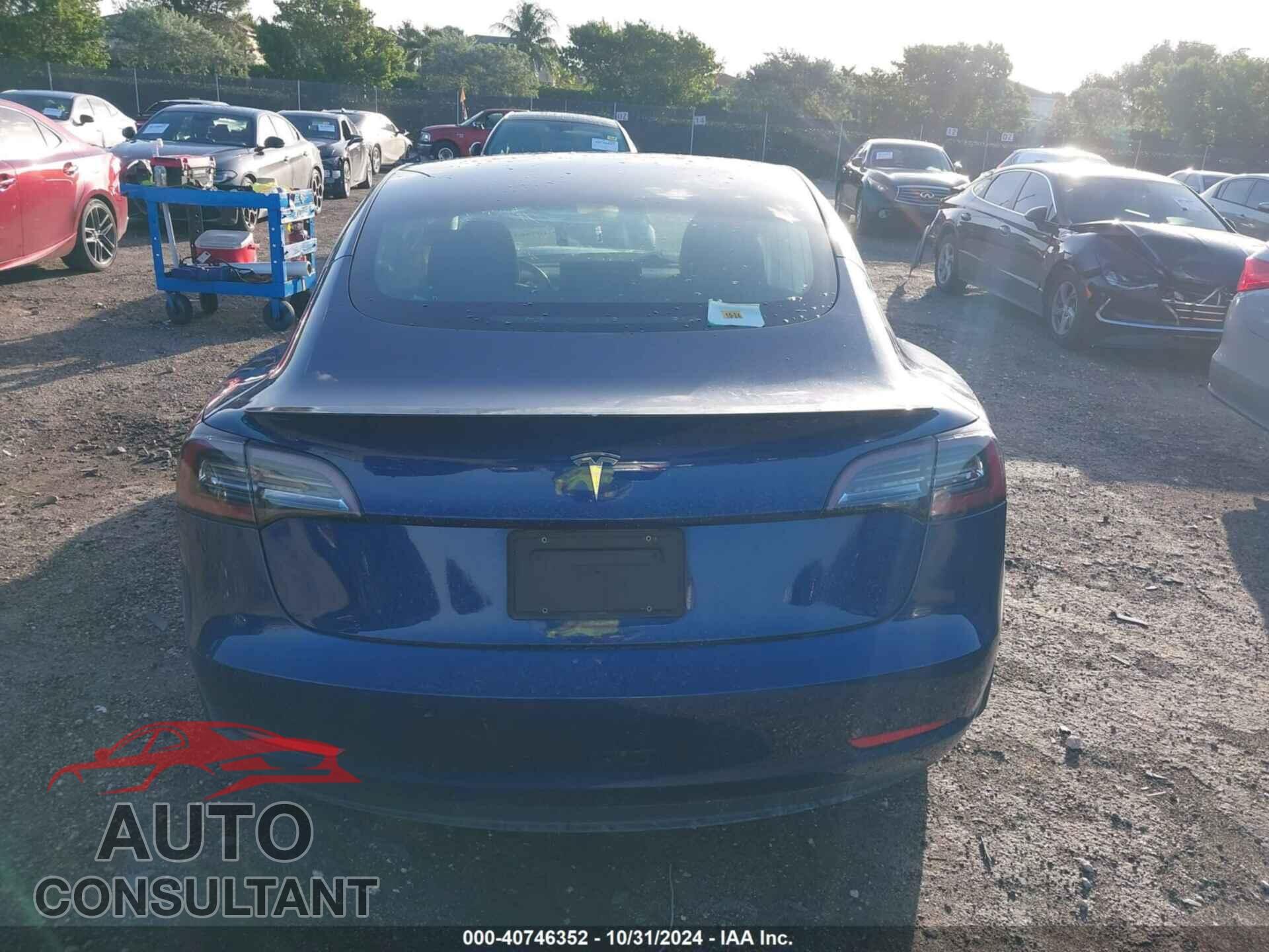 TESLA MODEL 3 2019 - 5YJ3E1EA6KF412756