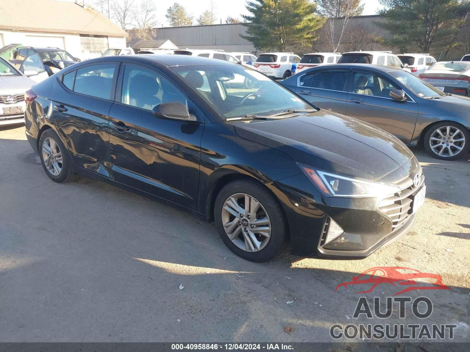 HYUNDAI ELANTRA 2020 - KMHD84LF7LU046810