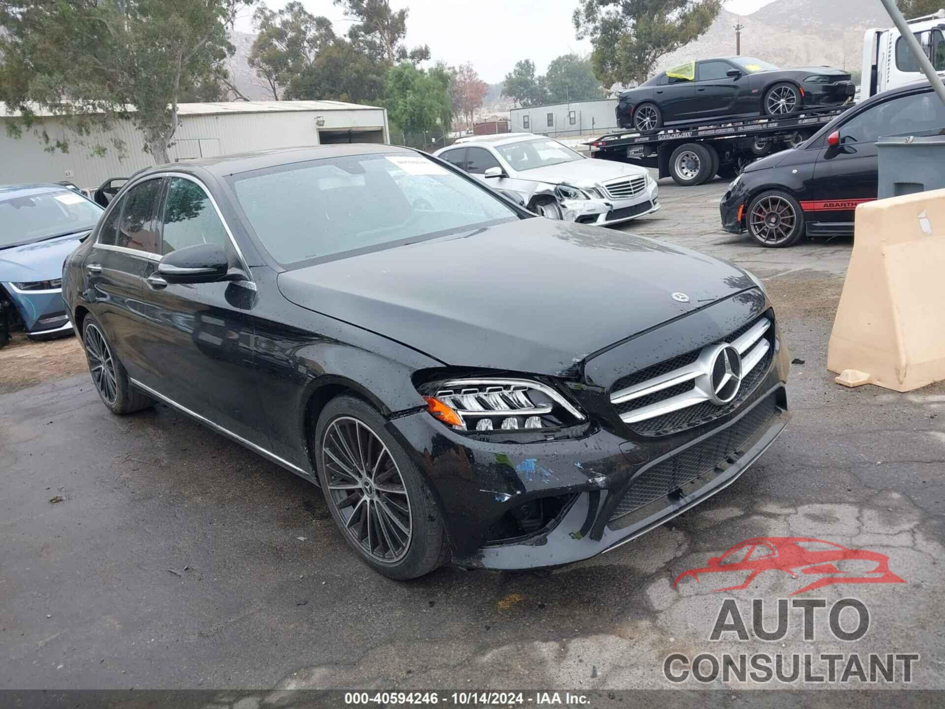 MERCEDES-BENZ C 300 2019 - 55SWF8DB8KU296567