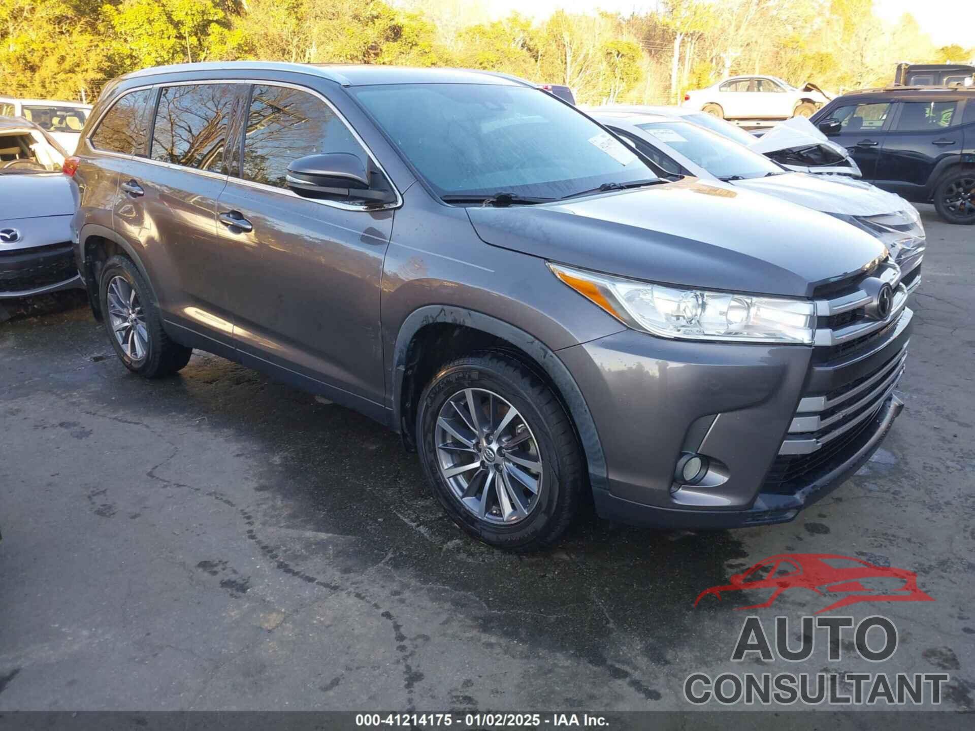 TOYOTA HIGHLANDER 2019 - 5TDJZRFH4KS620734