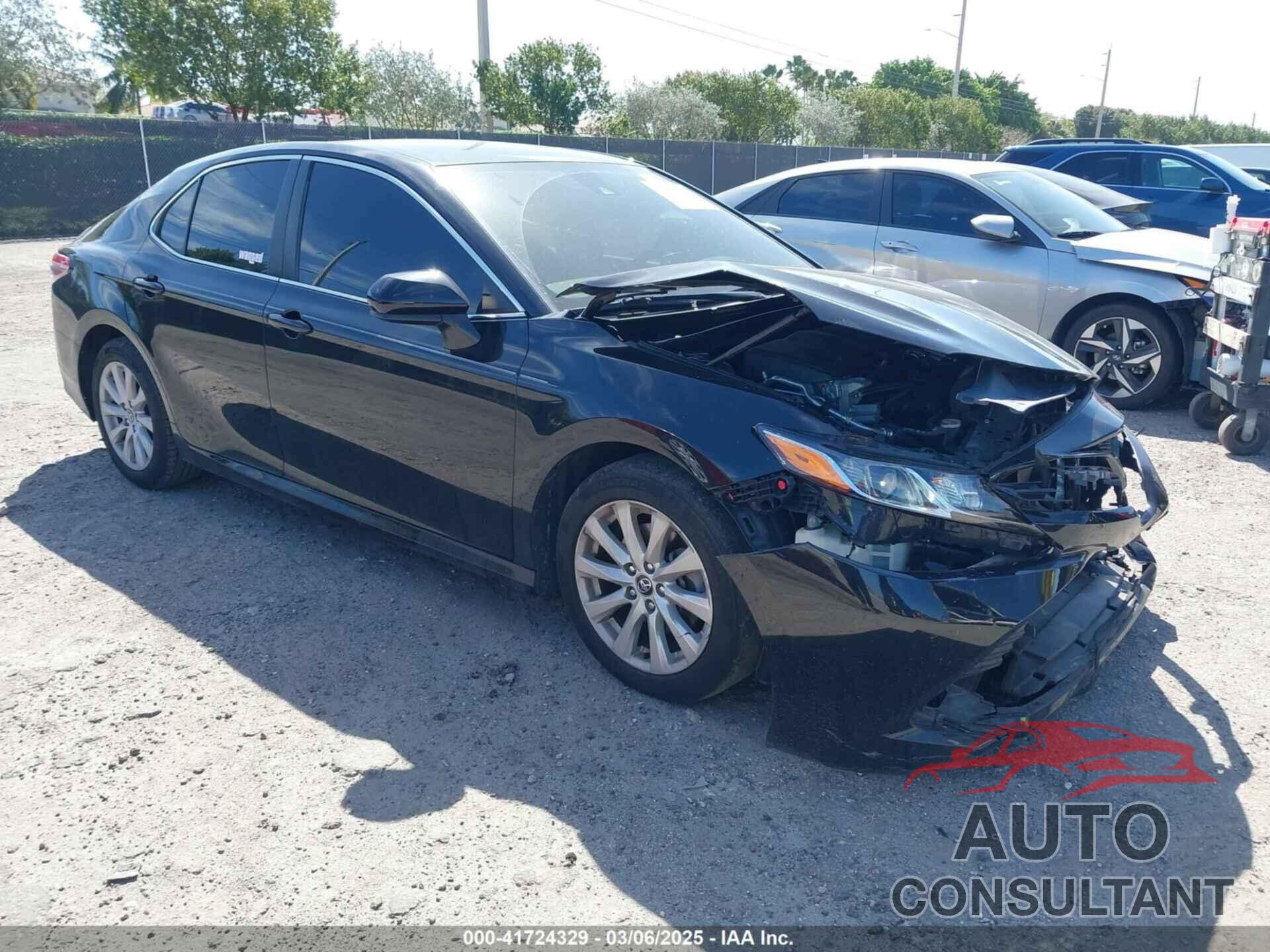 TOYOTA CAMRY 2020 - 4T1C11AK0LU341164