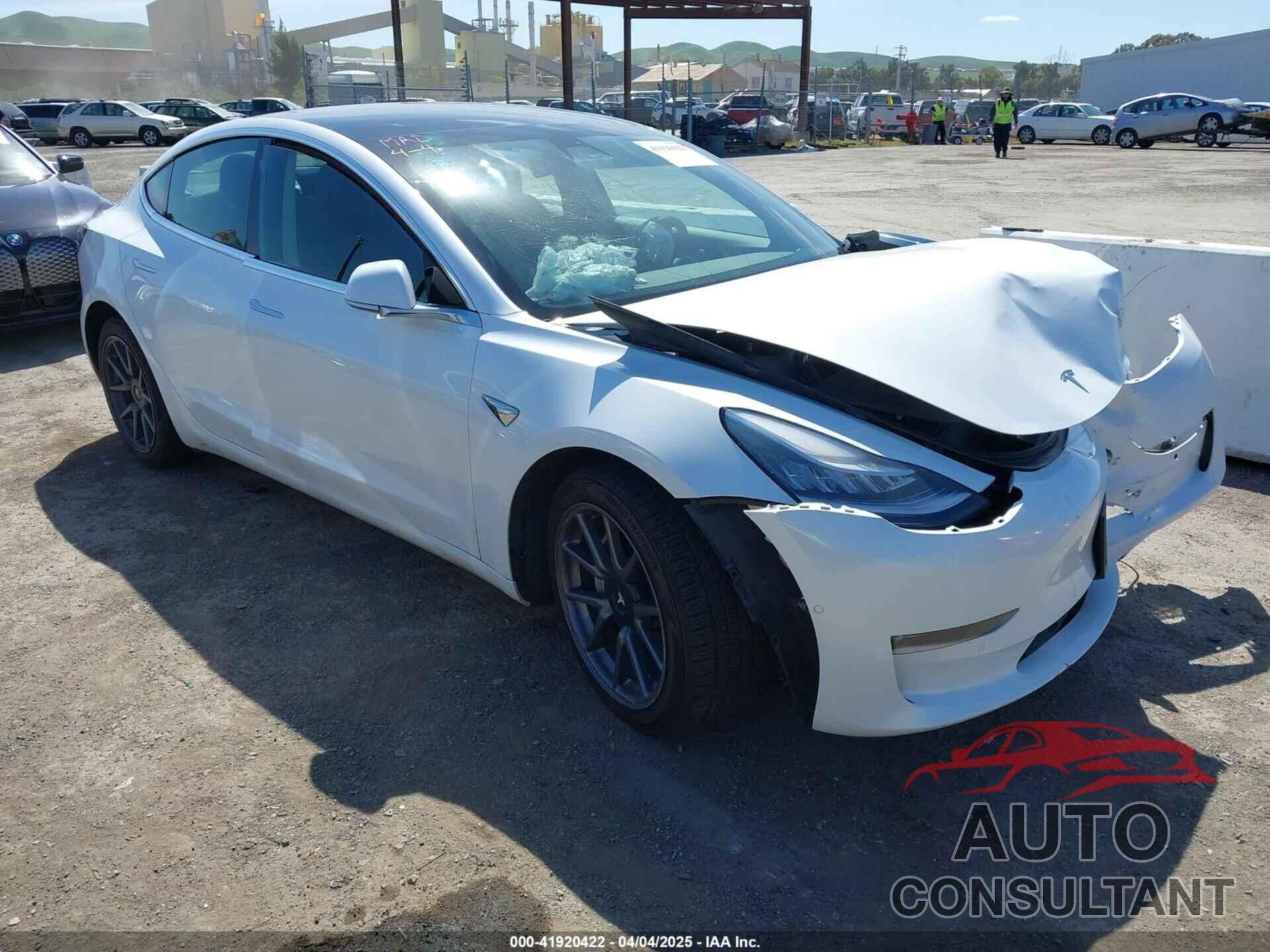 TESLA MODEL 3 2020 - 5YJ3E1EB4LF619754