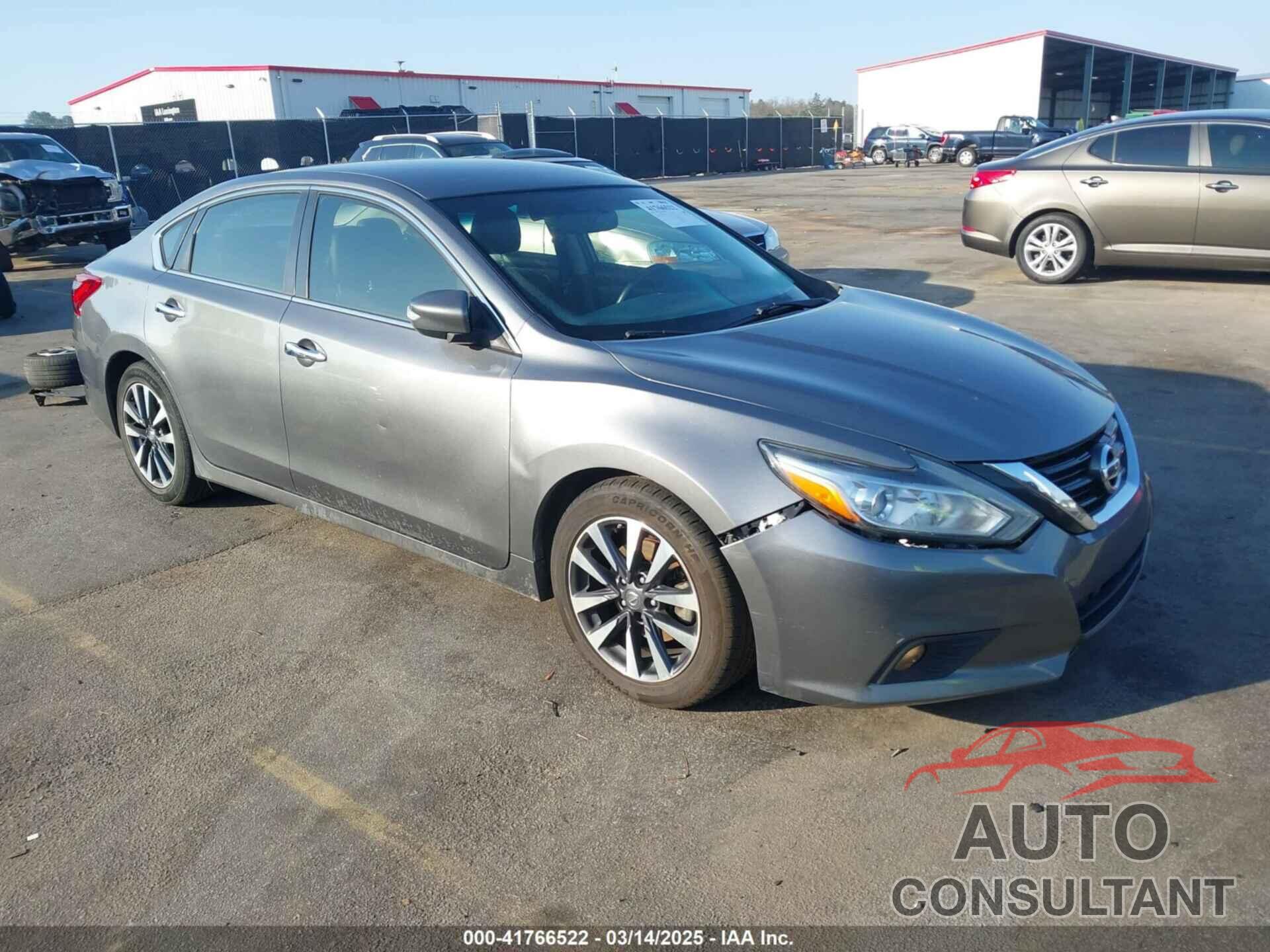 NISSAN ALTIMA 2017 - 1N4AL3AP4HC185307