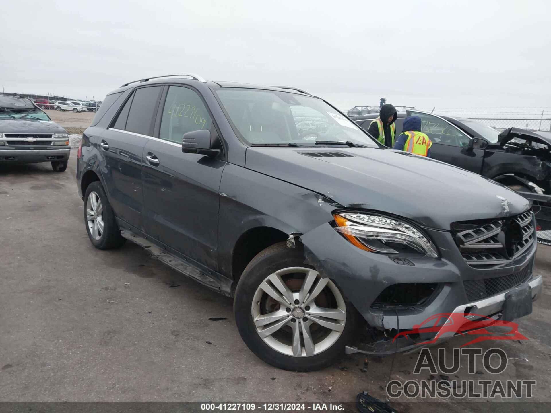 MERCEDES-BENZ ML 350 2013 - 4JGDA5HB1DA250182