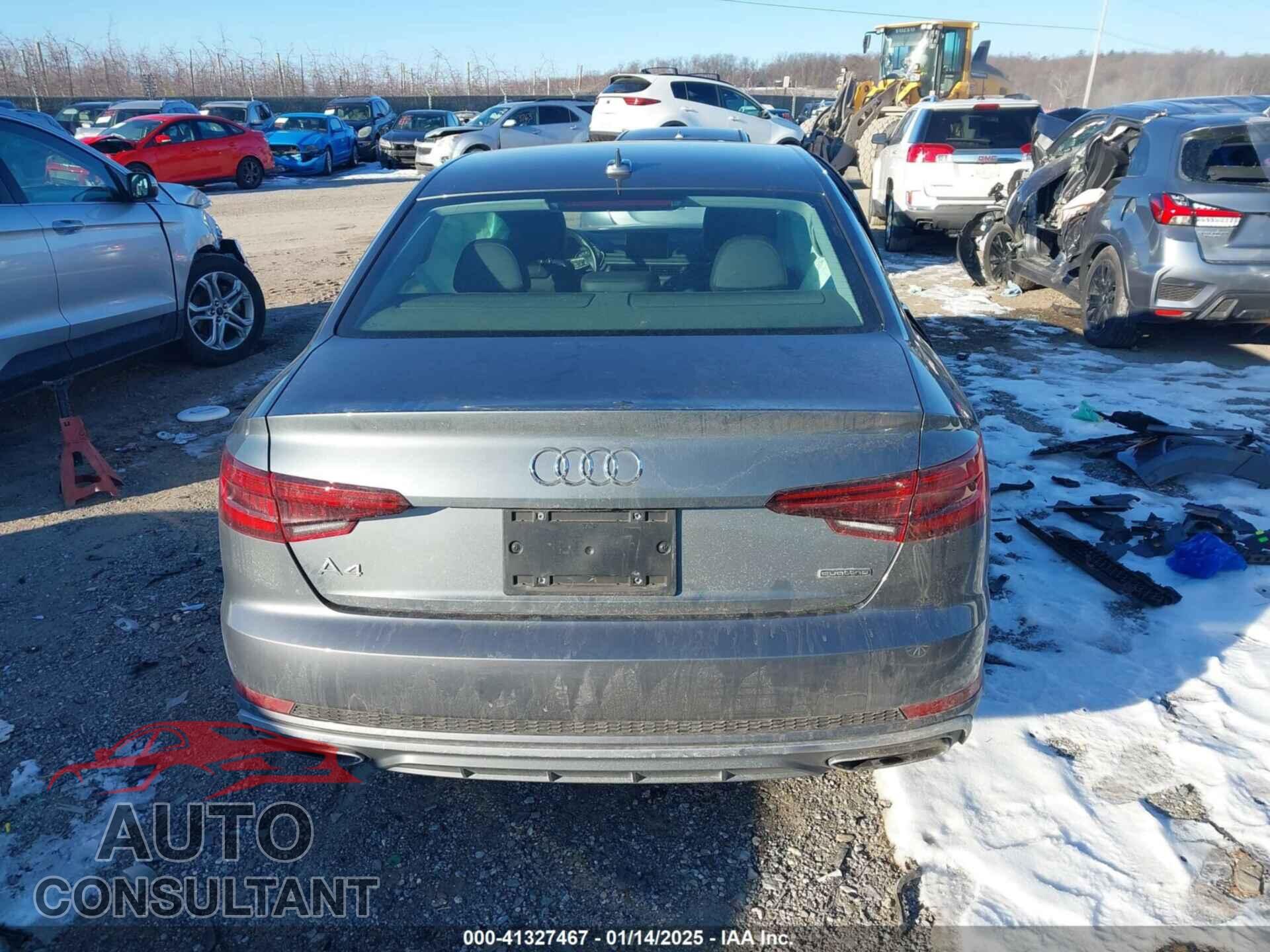 AUDI A4 2019 - WAUDNAF48KN018378