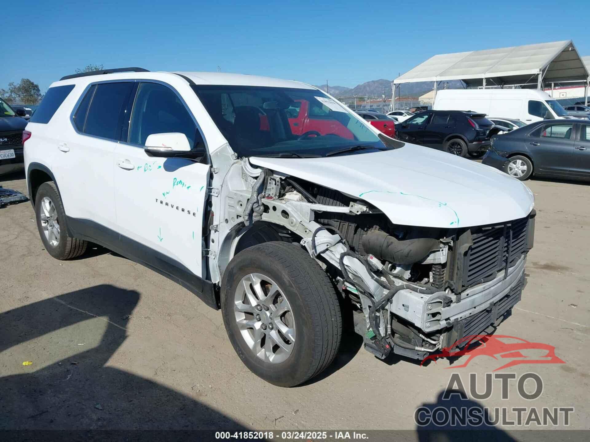 CHEVROLET TRAVERSE 2019 - 1GNERGKW7KJ203638