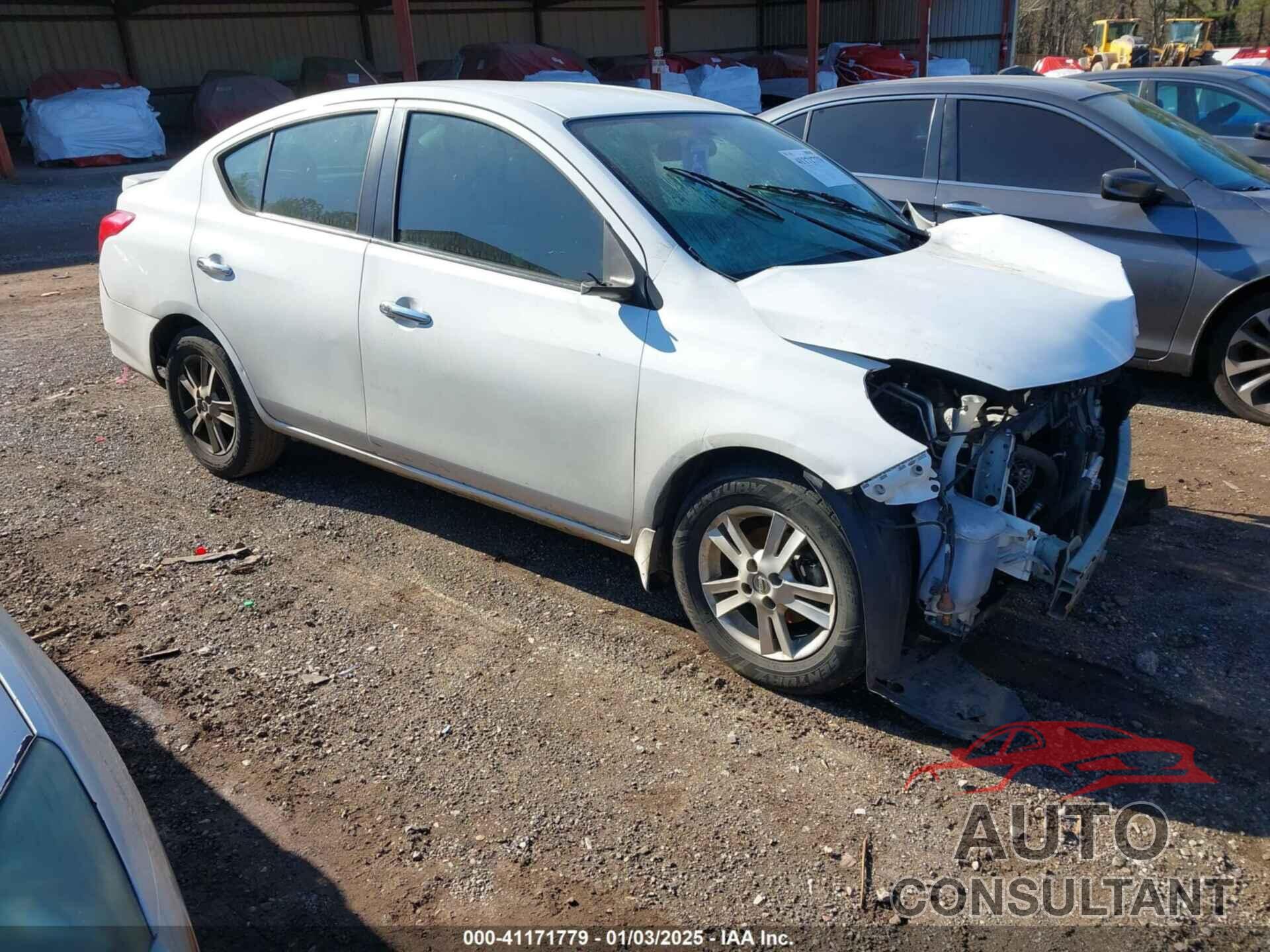 NISSAN VERSA 2015 - 3N1CN7AP5FL886477