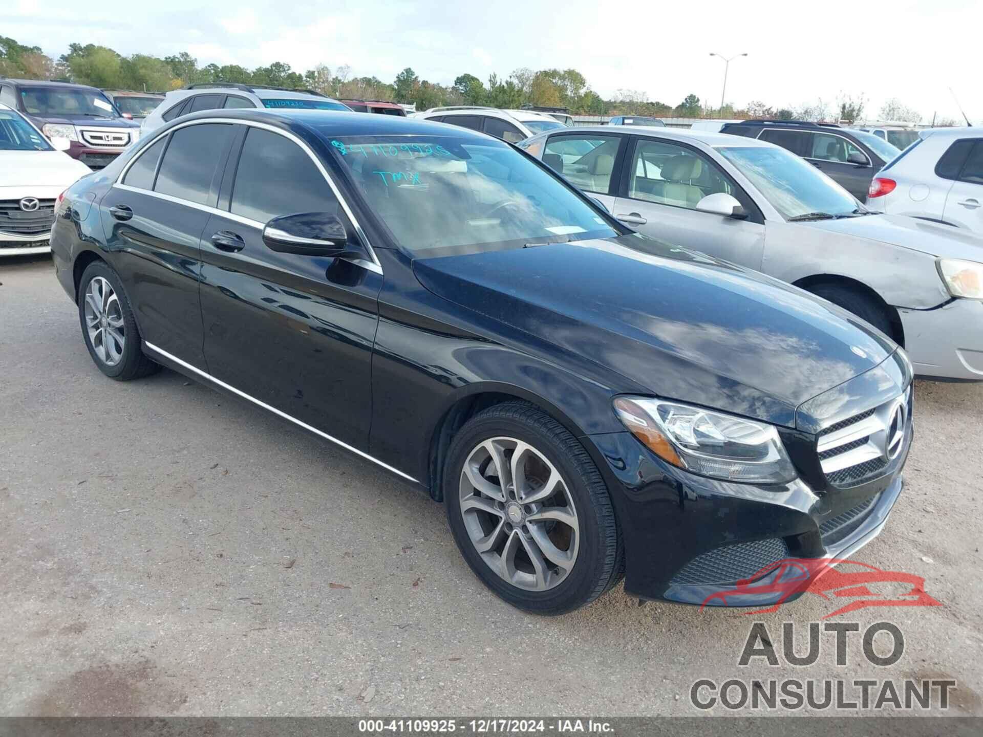 MERCEDES-BENZ C 300 2015 - 55SWF4JB3FU053008