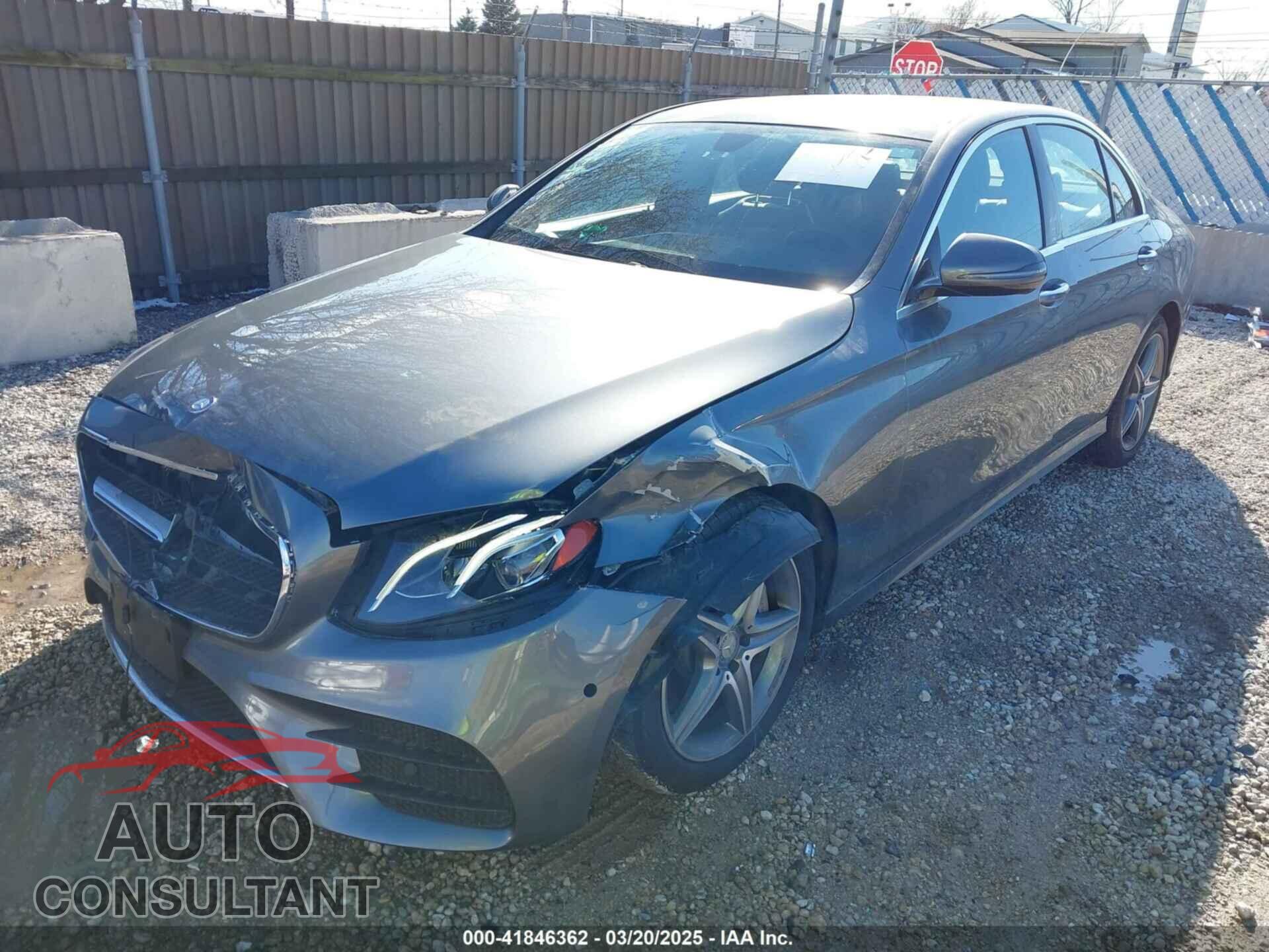 MERCEDES-BENZ E 300 2017 - WDDZF4KB2HA041088