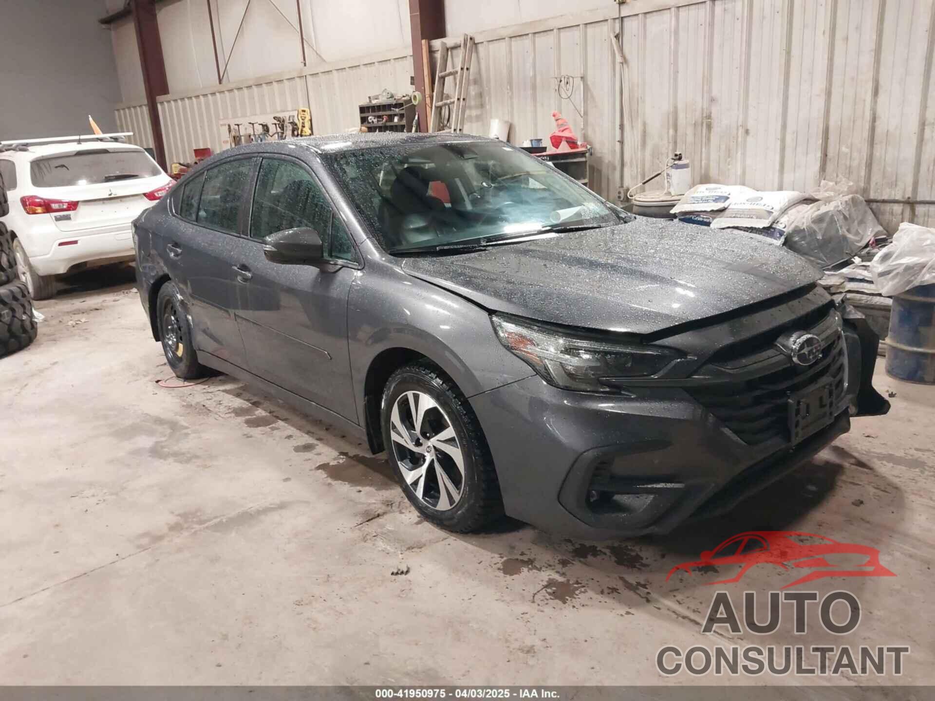 SUBARU LEGACY 2023 - 4S3BWAF64P3016607