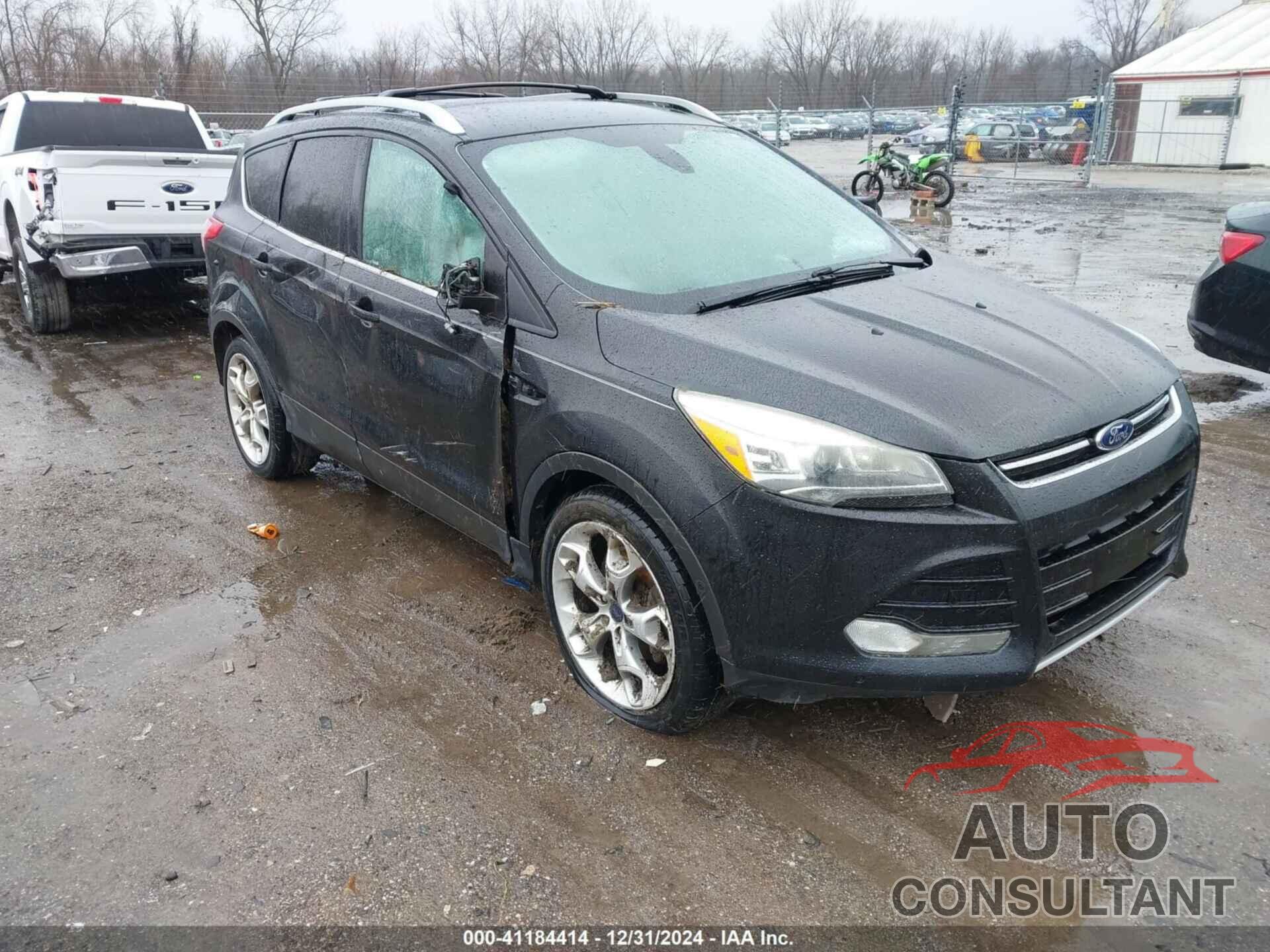 FORD ESCAPE 2015 - 1FMCU0JX5FUA07066
