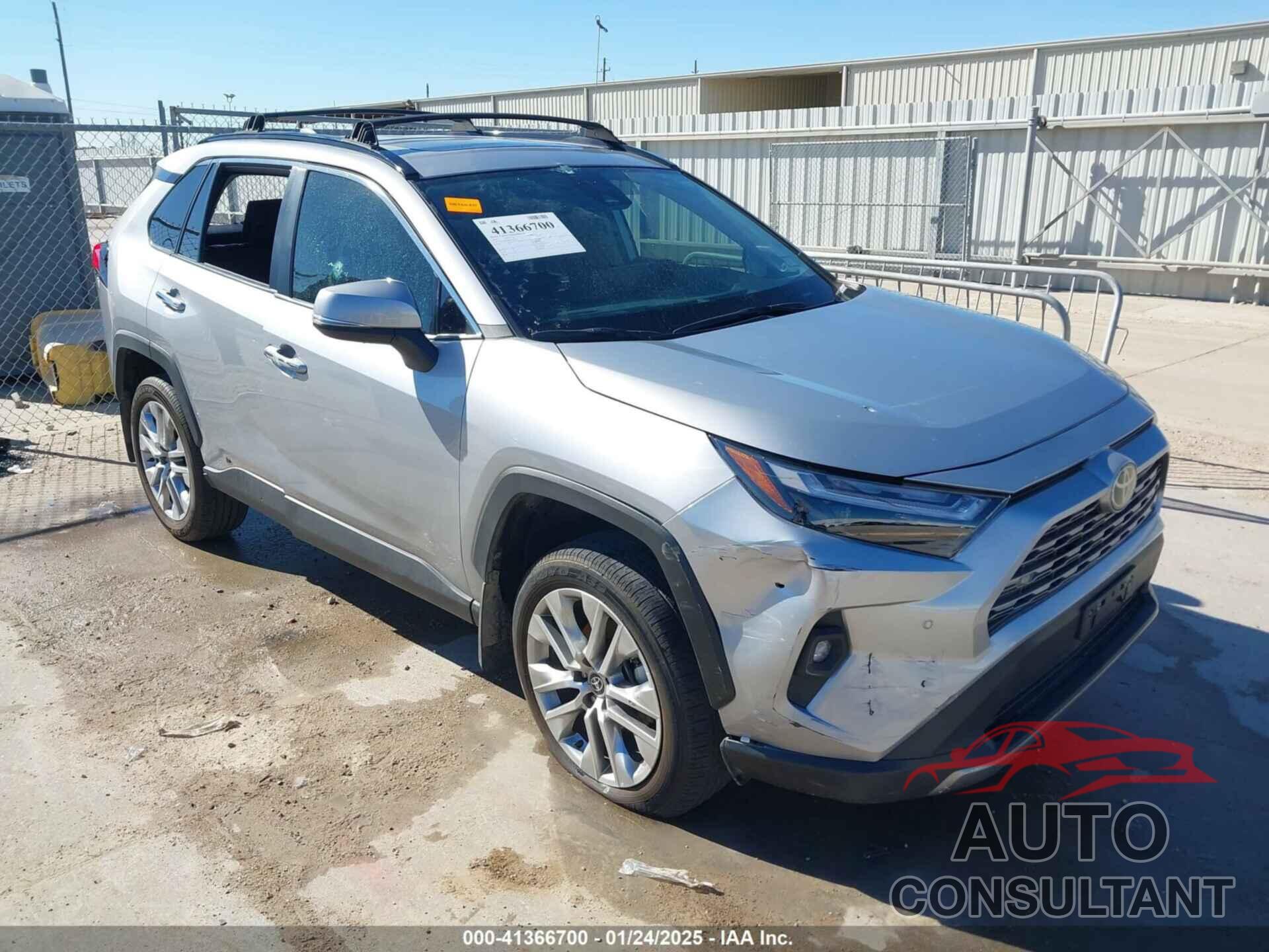 TOYOTA RAV4 2024 - 2T3Y1RFV8RC265475