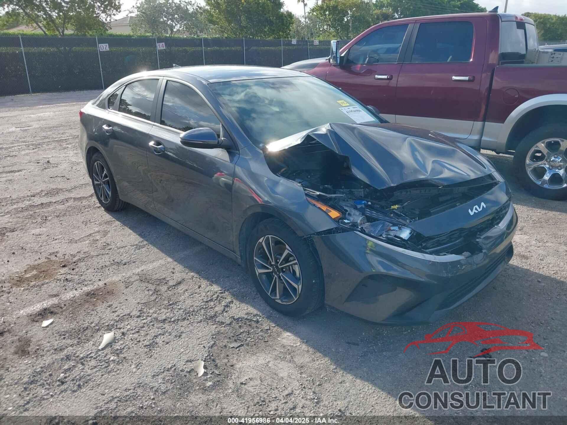 KIA FORTE 2024 - 3KPF24AD5RE720735
