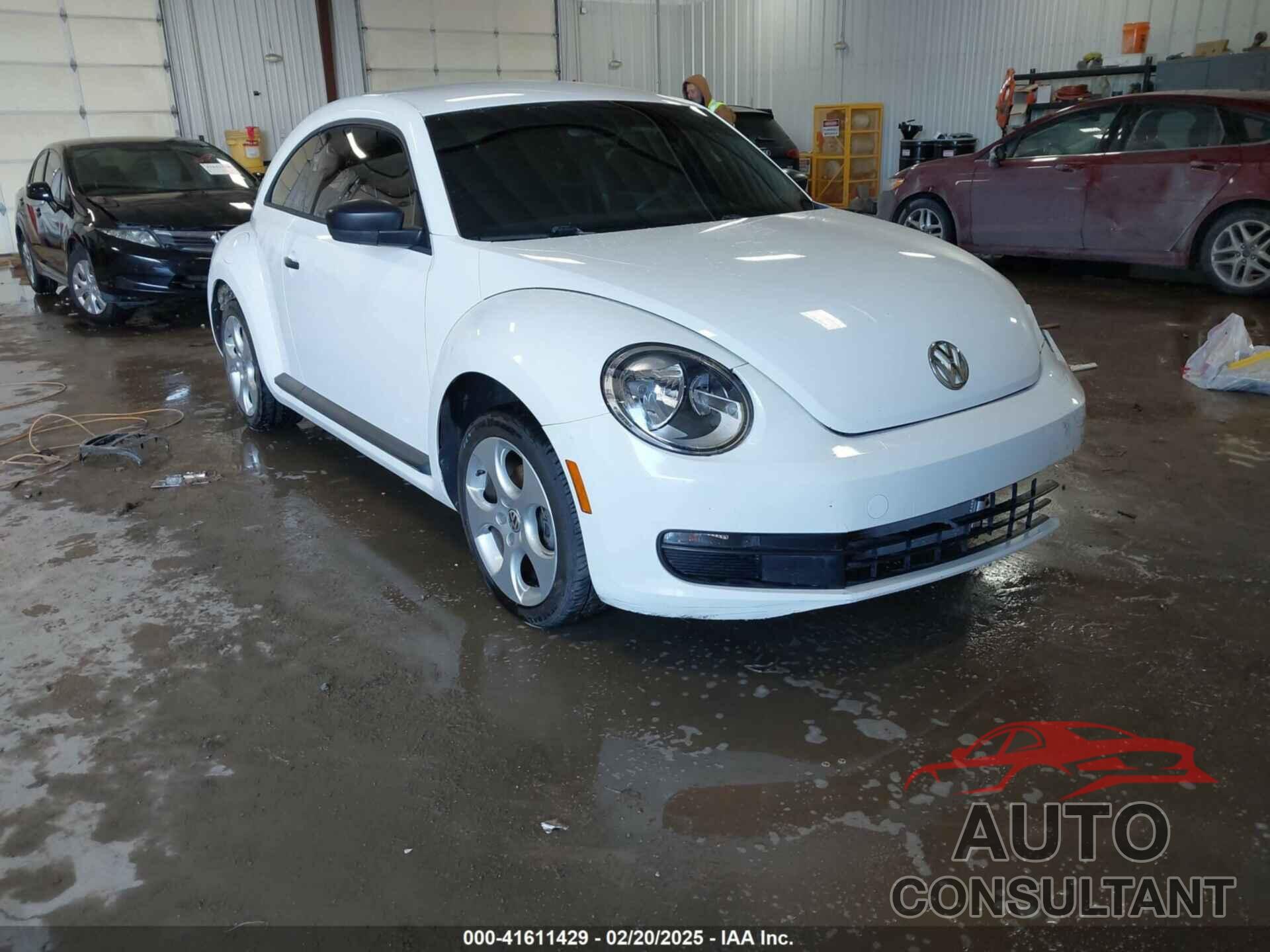 VOLKSWAGEN BEETLE 2013 - 3VWFX7AT7DM603471