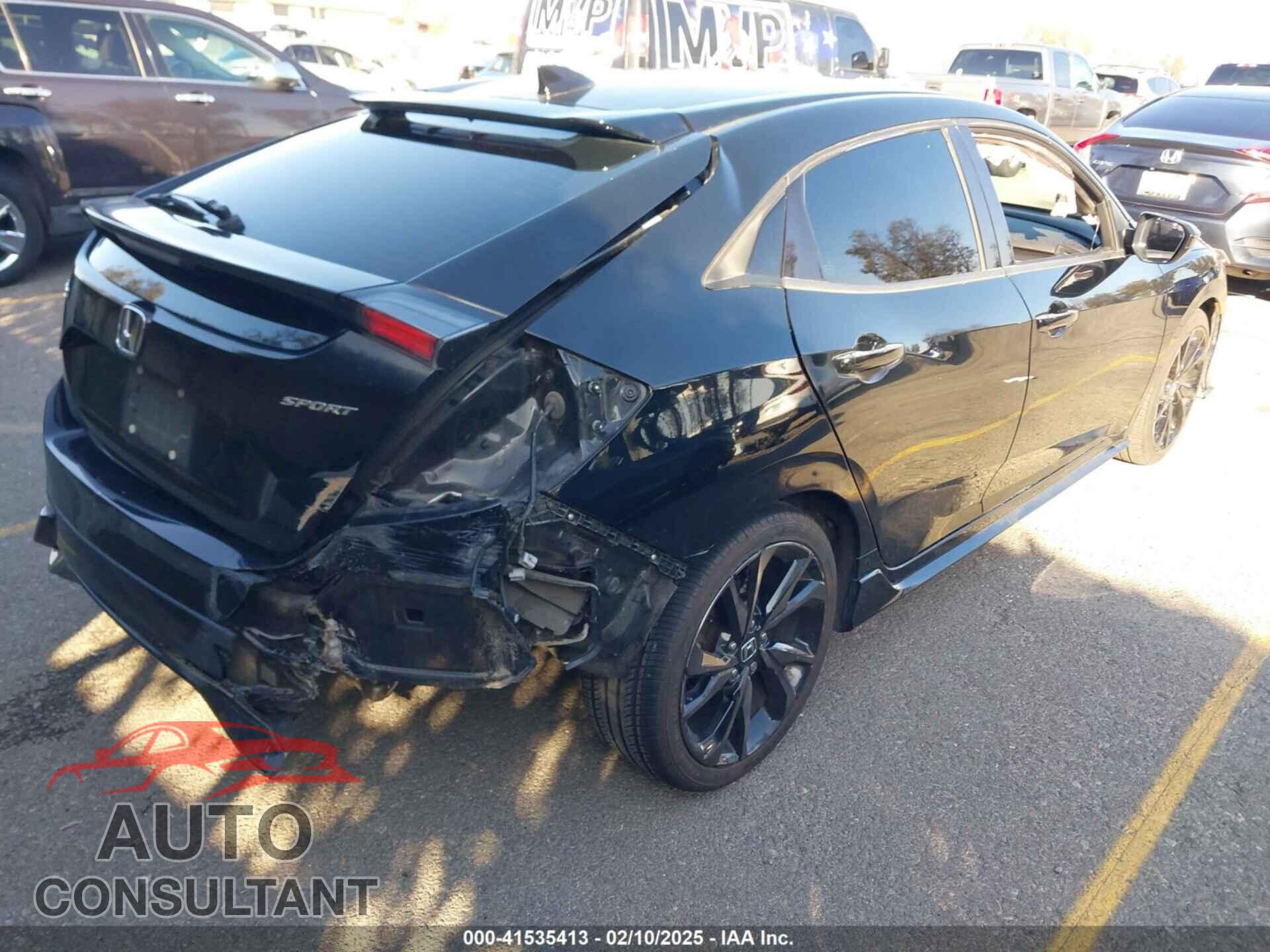 HONDA CIVIC 2018 - SHHFK7H43JU417618