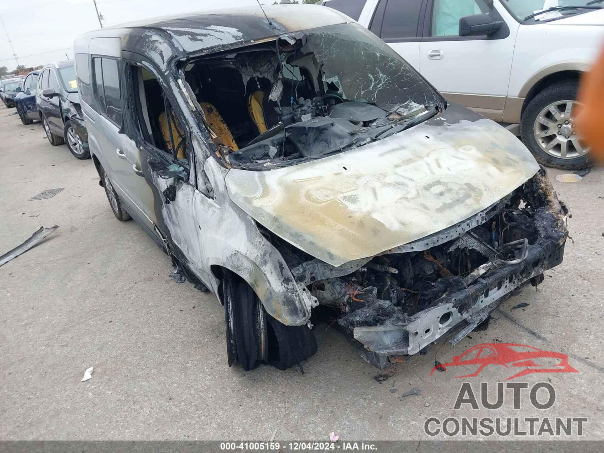 FORD TRANSIT CONNECT 2022 - NM0GE9F21N1512832