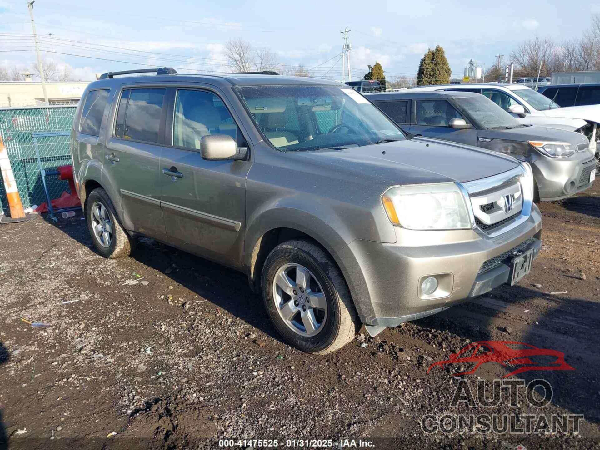 HONDA PILOT 2011 - 5FNYF4H69BB047226