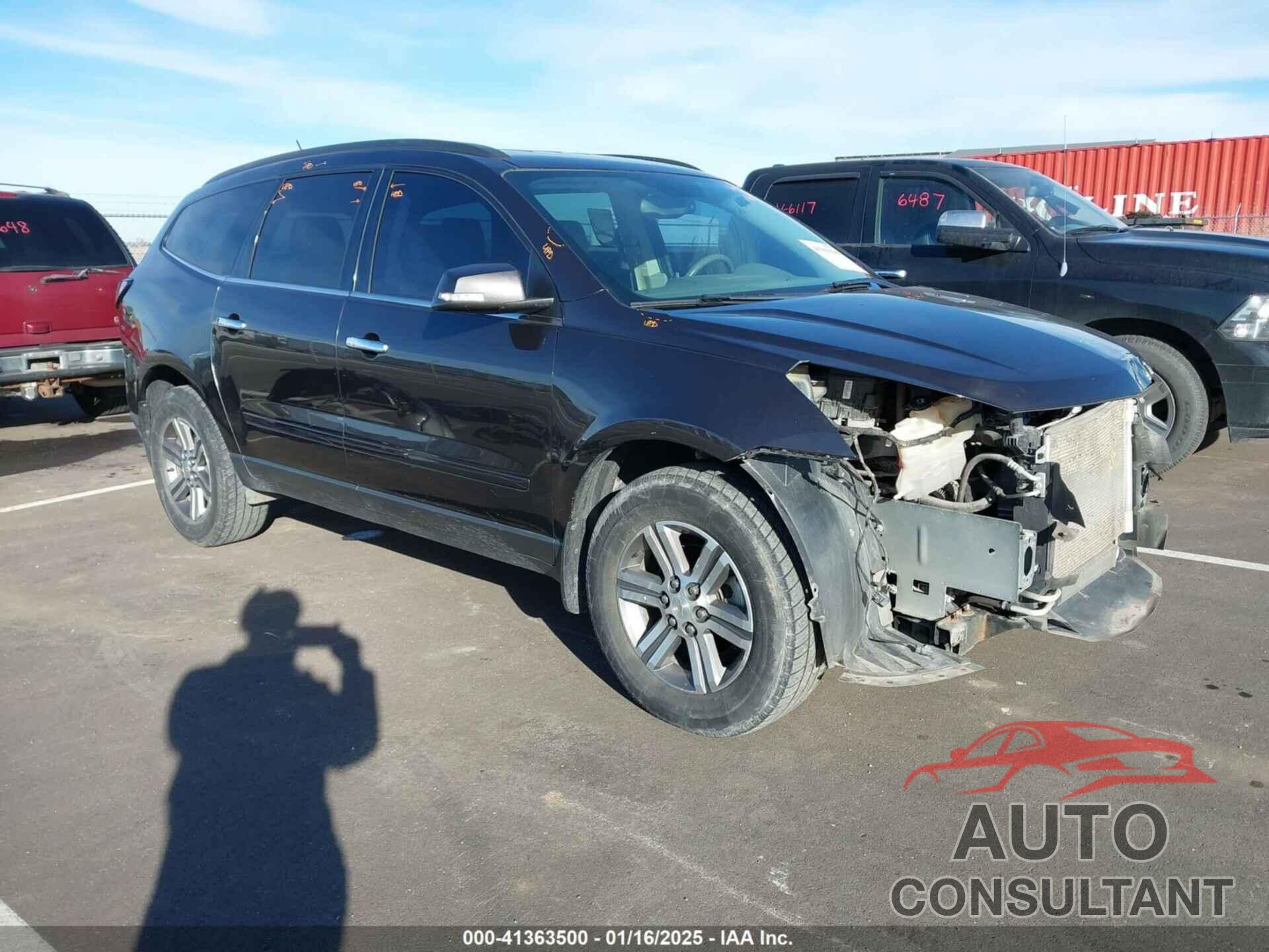 CHEVROLET TRAVERSE 2017 - 1GNKVHKDXHJ160280