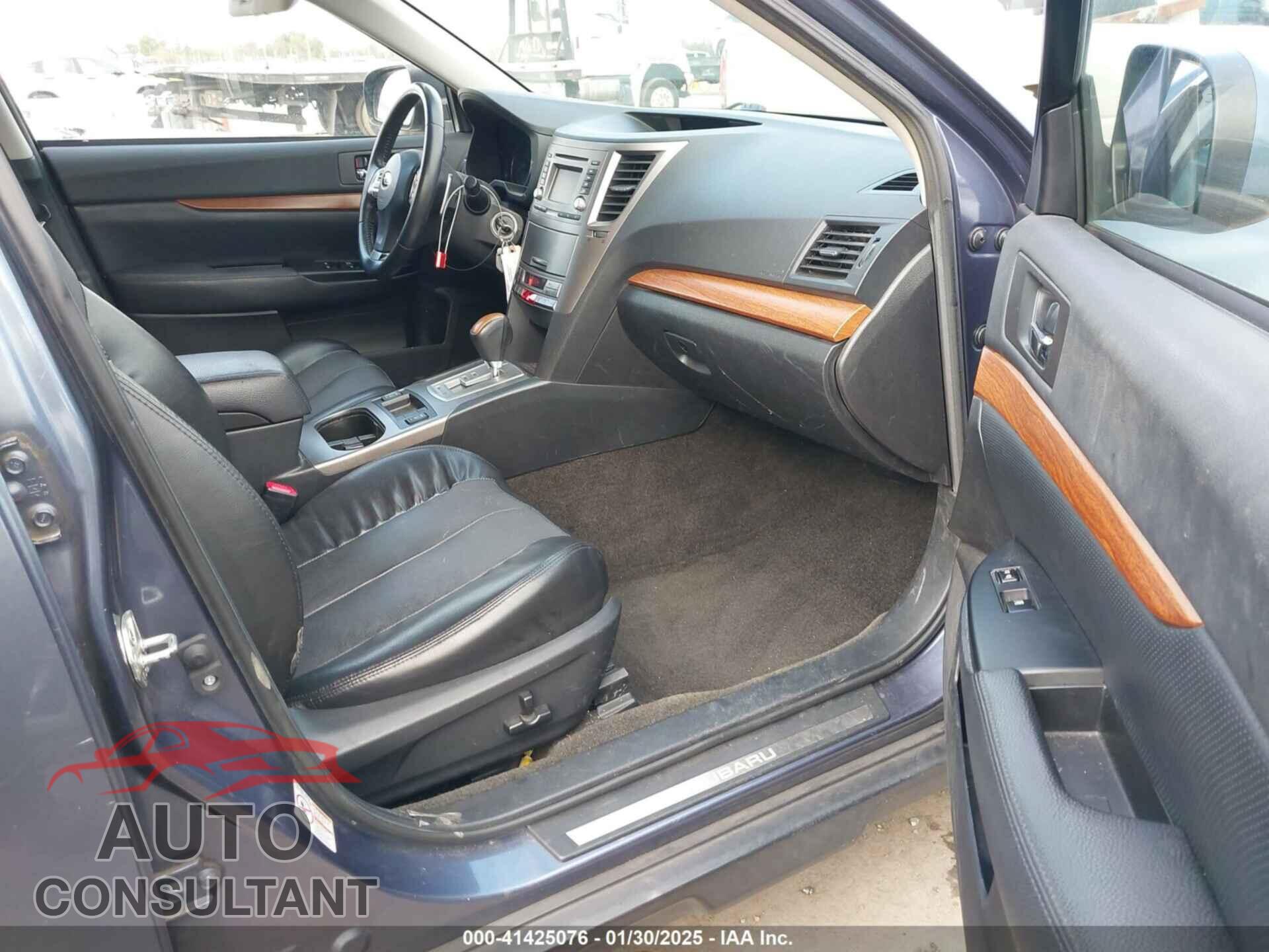 SUBARU OUTBACK 2013 - 4S4BRDKC8D2251500