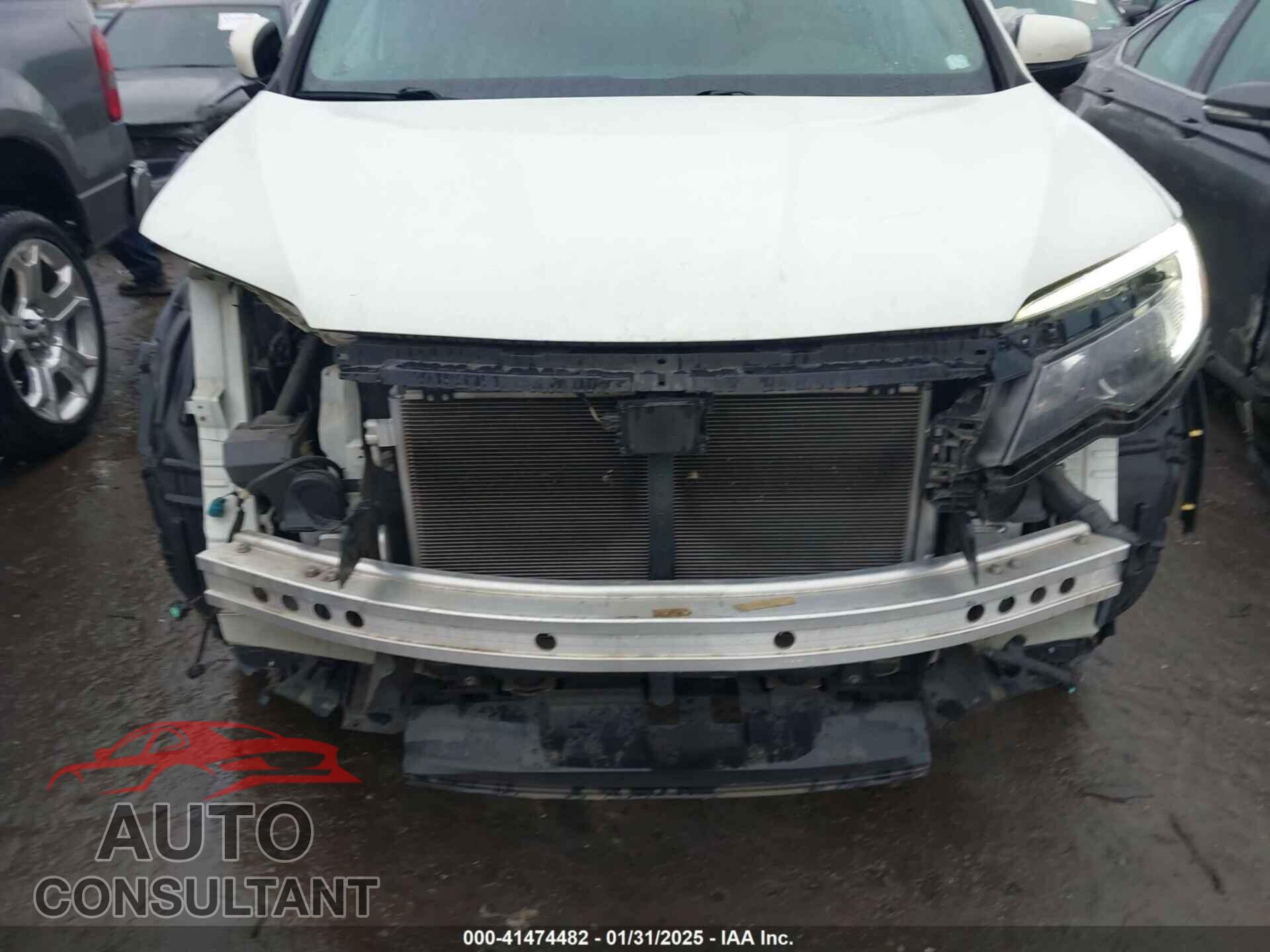 HONDA PILOT 2017 - 5FNYF5H94HB005653