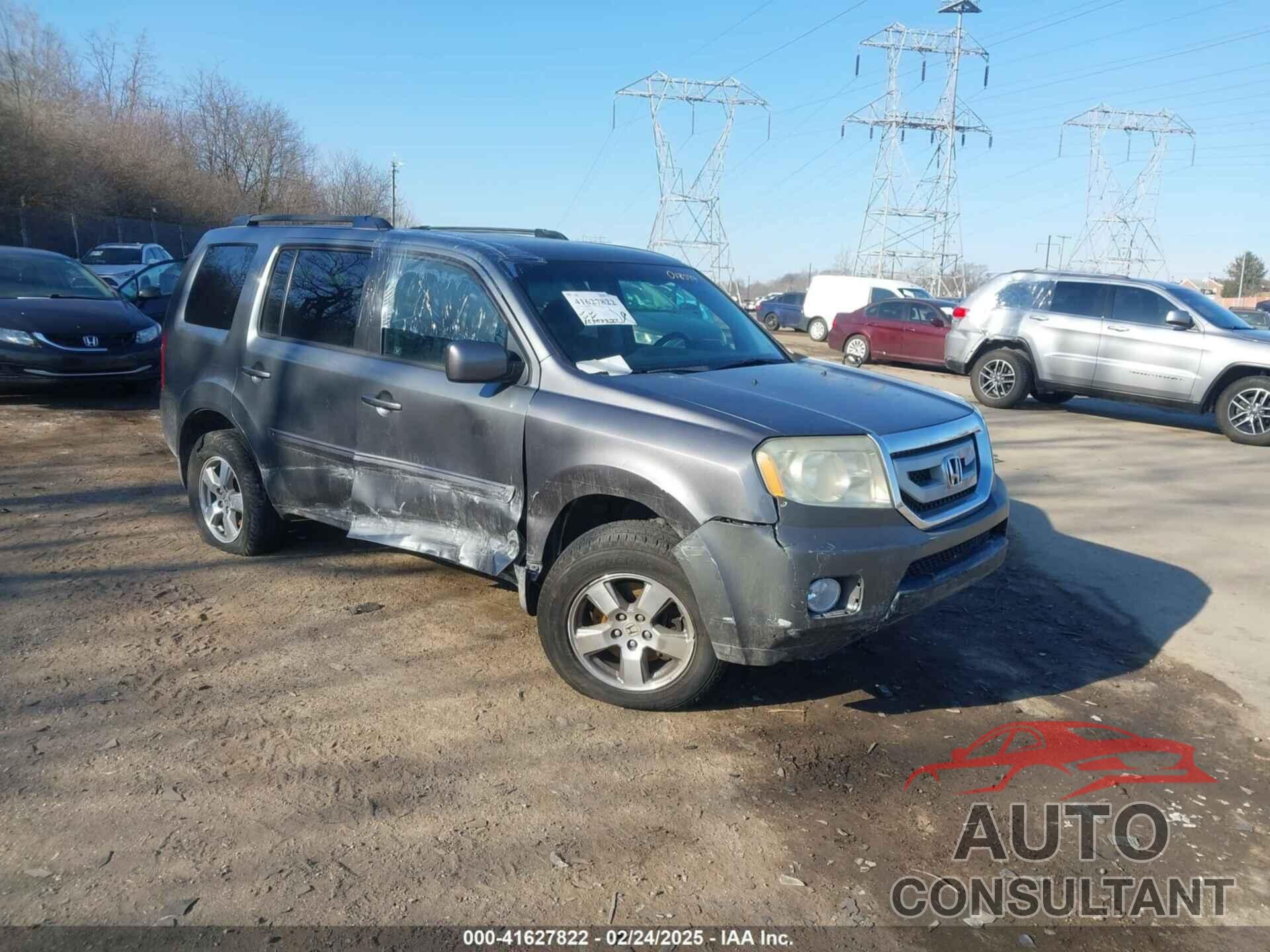 HONDA PILOT 2010 - 5FNYF4H42AB018597