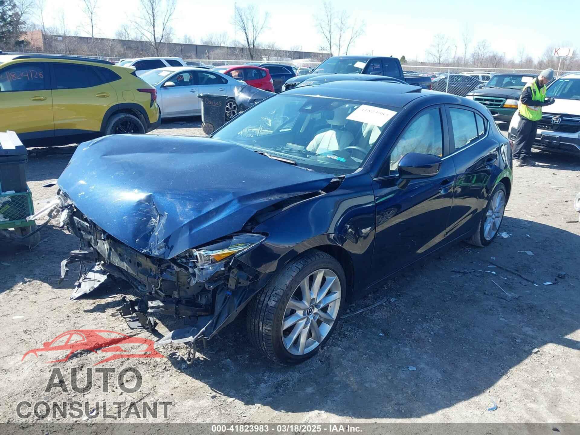 MAZDA MAZDA3 2017 - 3MZBN1M39HM147511