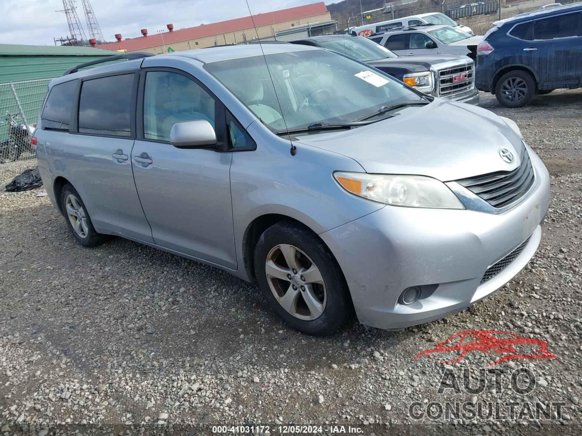 TOYOTA SIENNA 2014 - 5TDKK3DC1ES520463