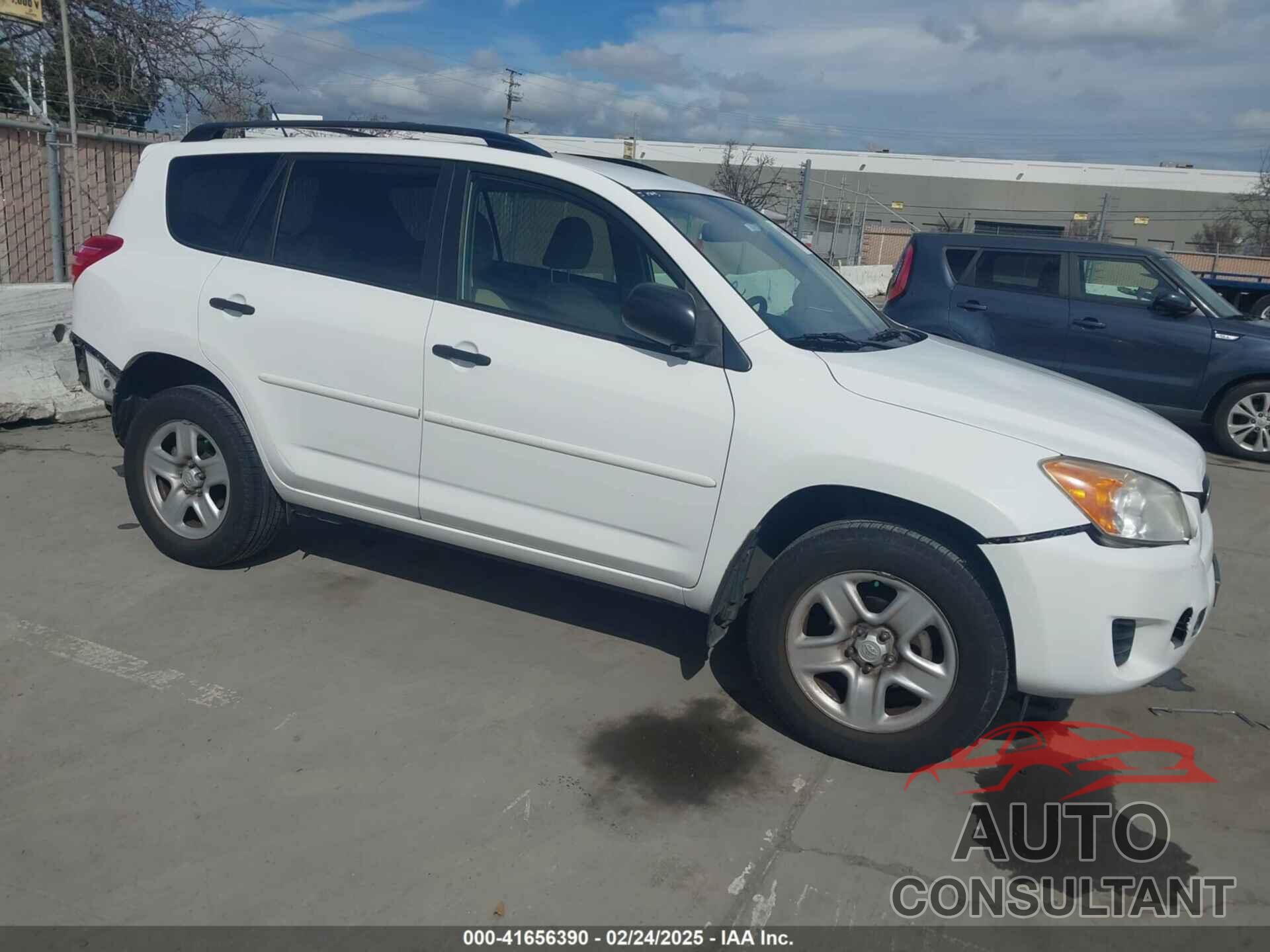 TOYOTA RAV4 2010 - JTMZF4DV3AD017985