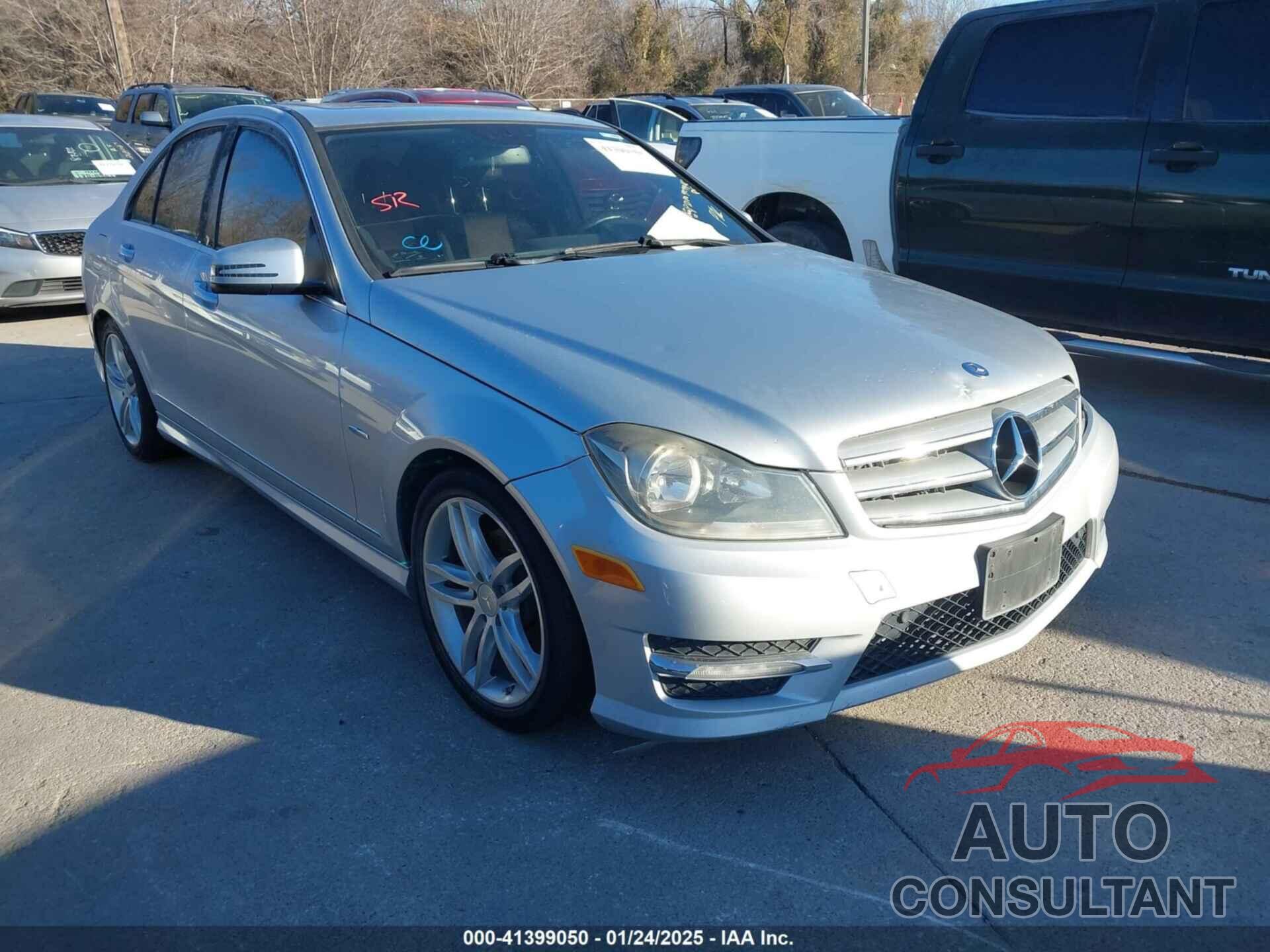 MERCEDES-BENZ C 250 2012 - WDDGF4HB3CA614541