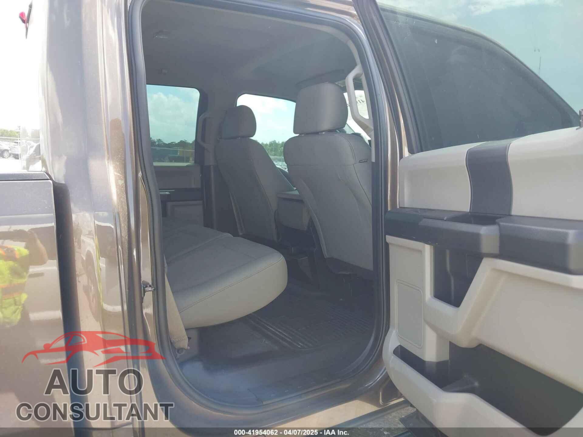 FORD F-250 2017 - 1FT7W2B67HED15516