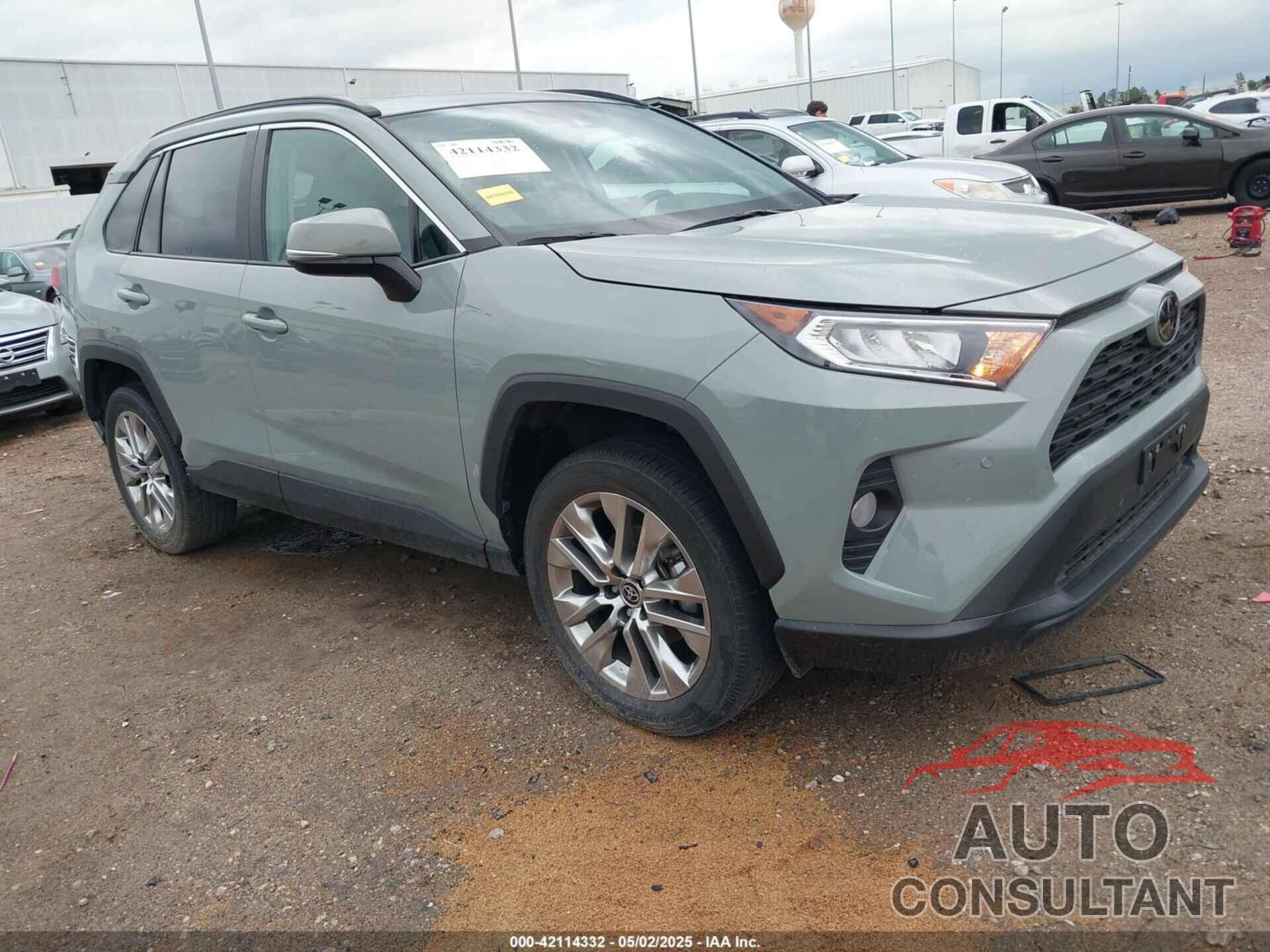 TOYOTA RAV4 2021 - 2T3C1RFV8MW131096