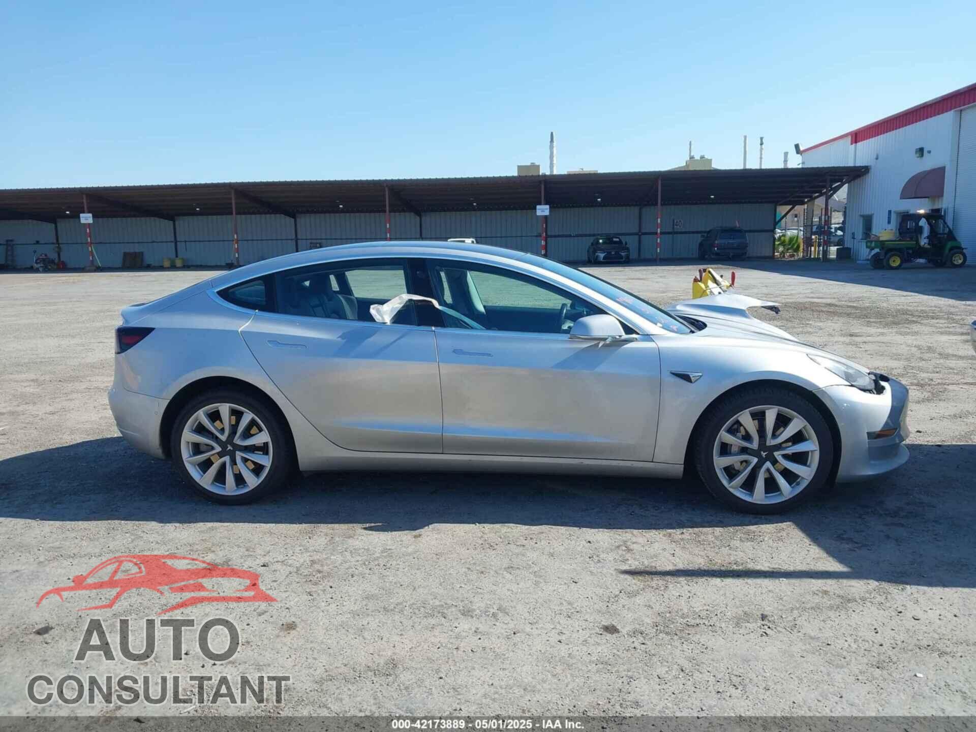 TESLA MODEL 3 2018 - 5YJ3E1EB4JF091128