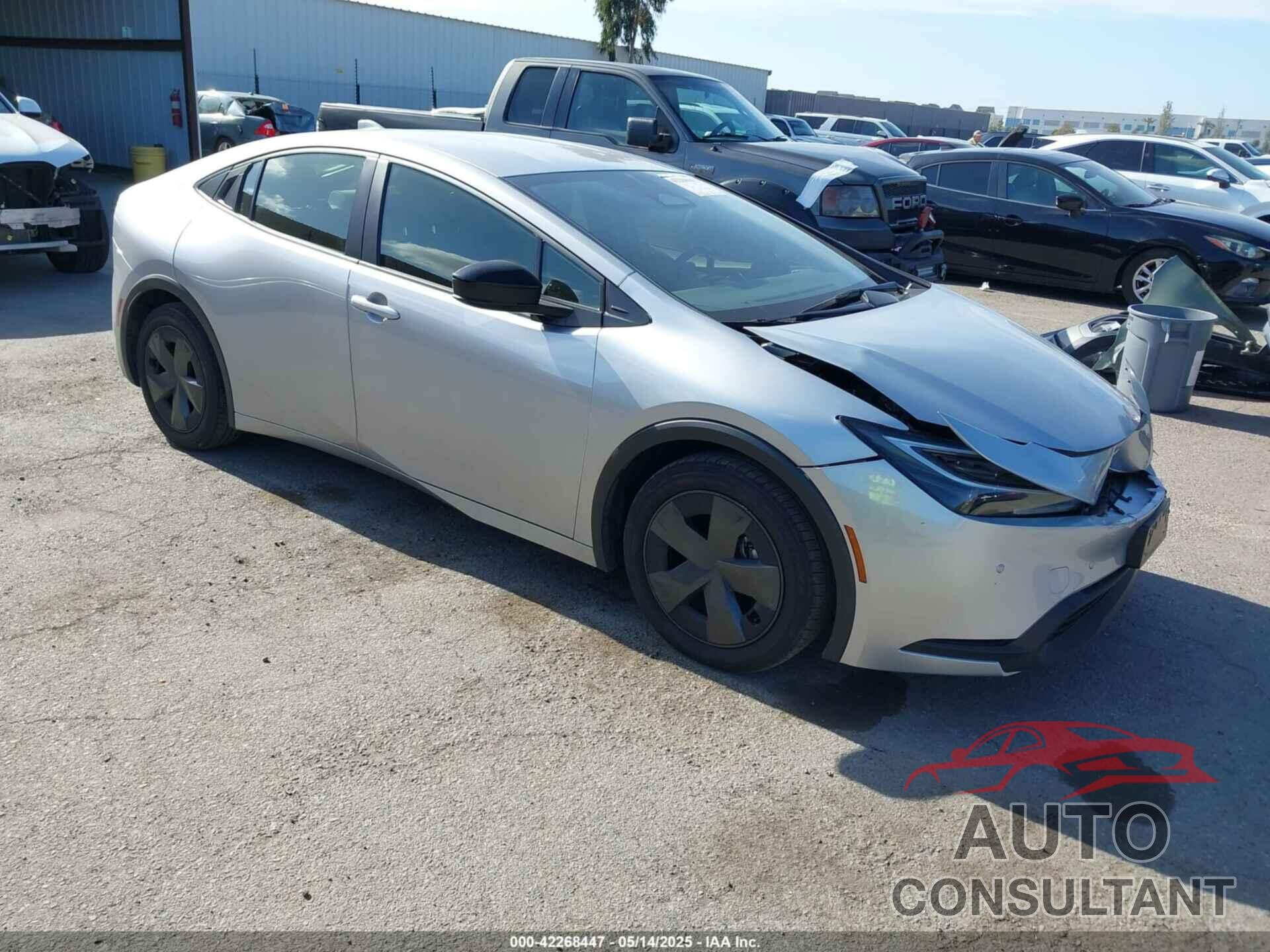 TOYOTA PRIUS 2024 - JTDACAAU8R3016221
