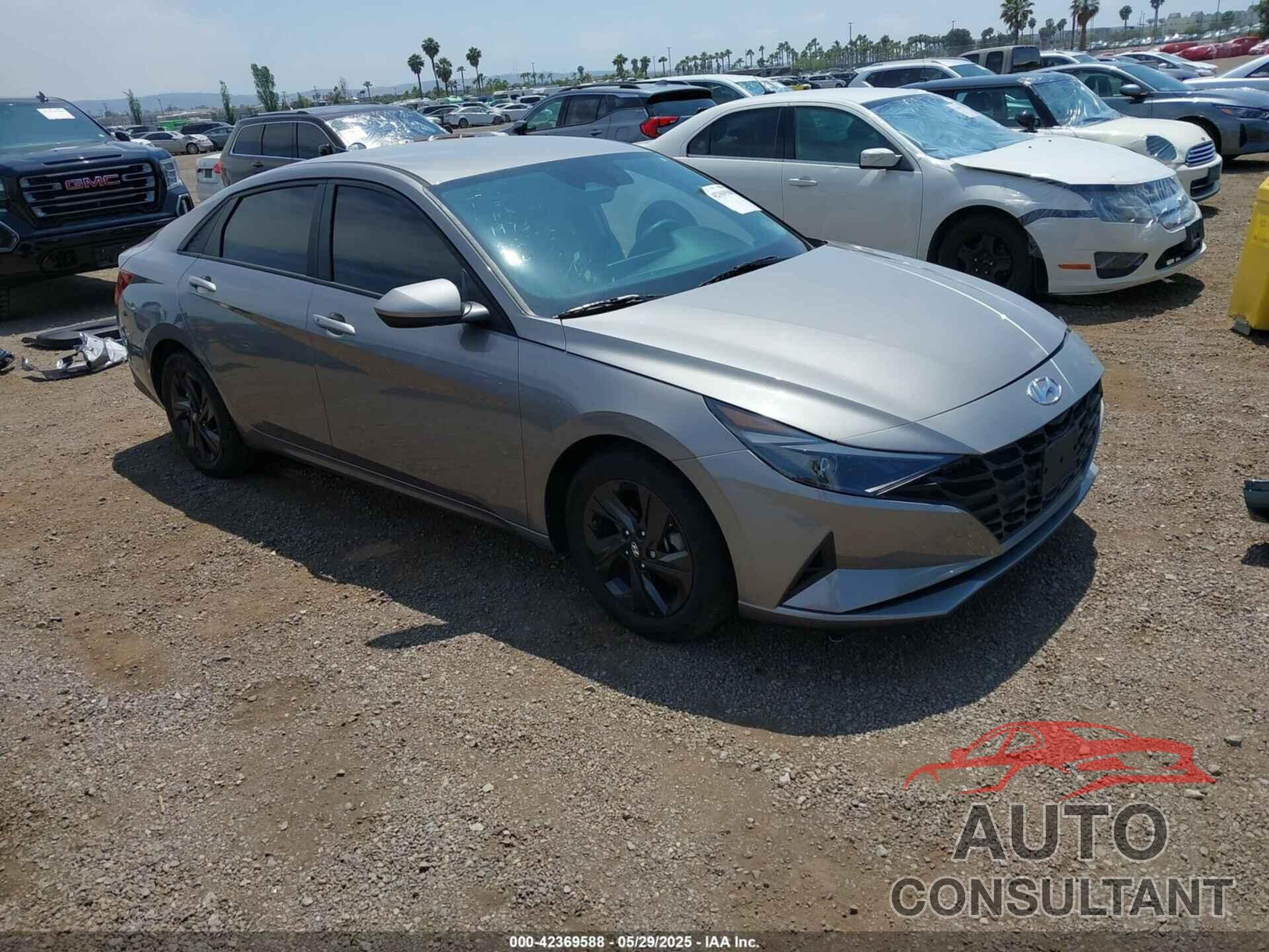HYUNDAI ELANTRA 2022 - KMHLM4AGXNU301973