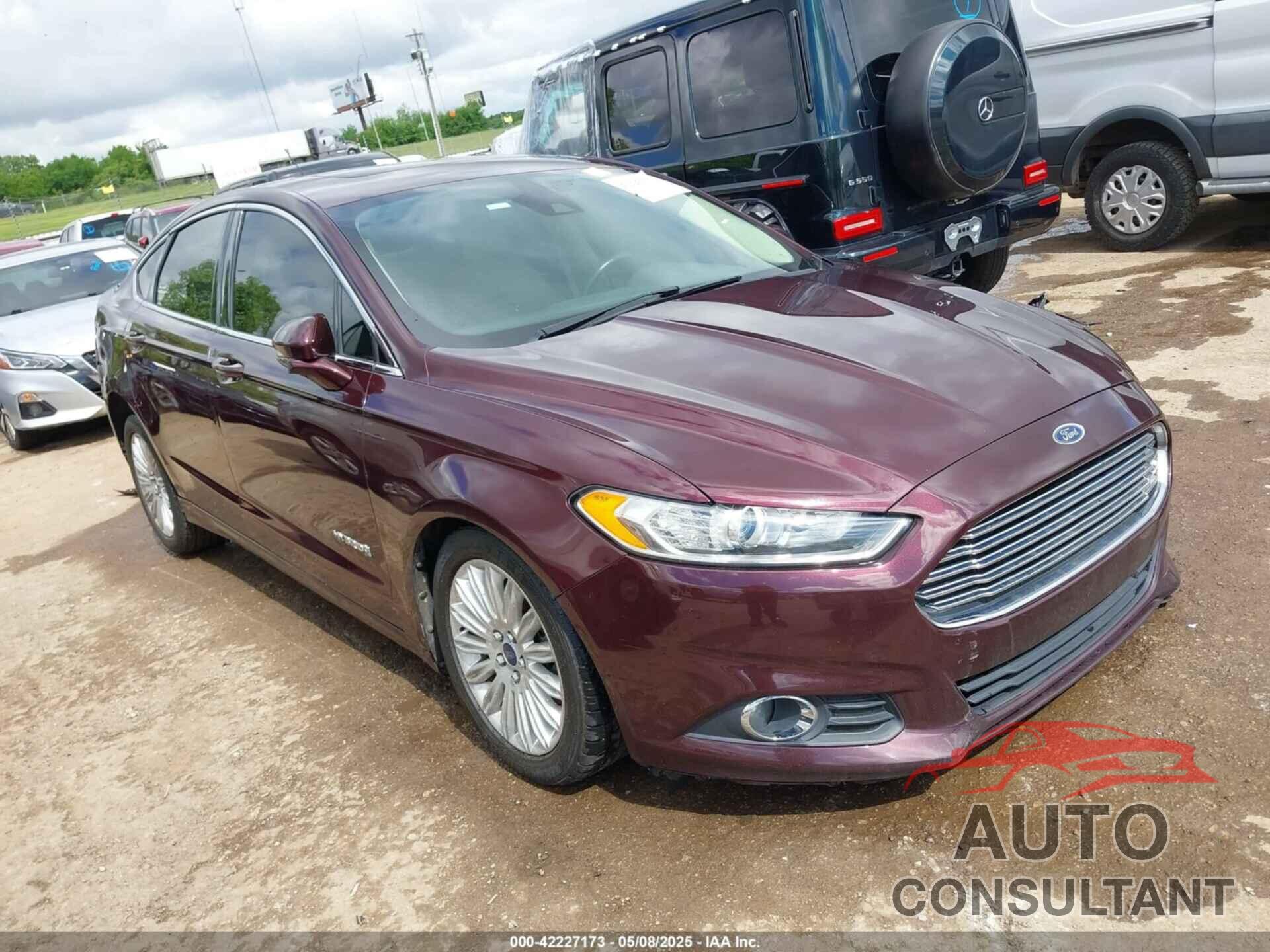 FORD FUSION HYBRID 2013 - 3FA6P0LU7DR229324