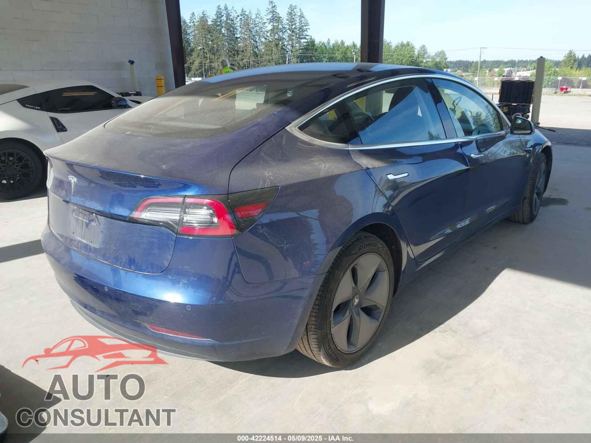 TESLA MODEL 3 2018 - 5YJ3E1EA6JF041970