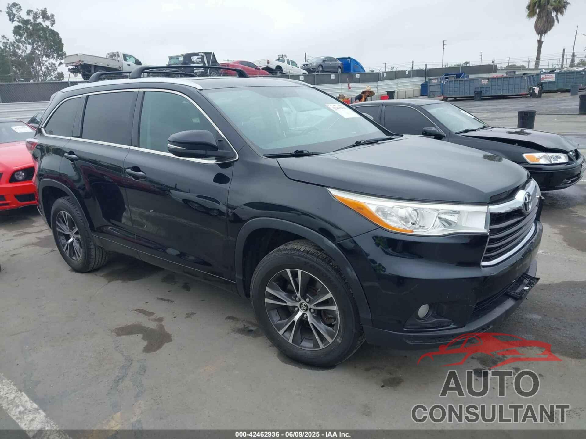 TOYOTA HIGHLANDER 2016 - 5TDKKRFH0GS502180