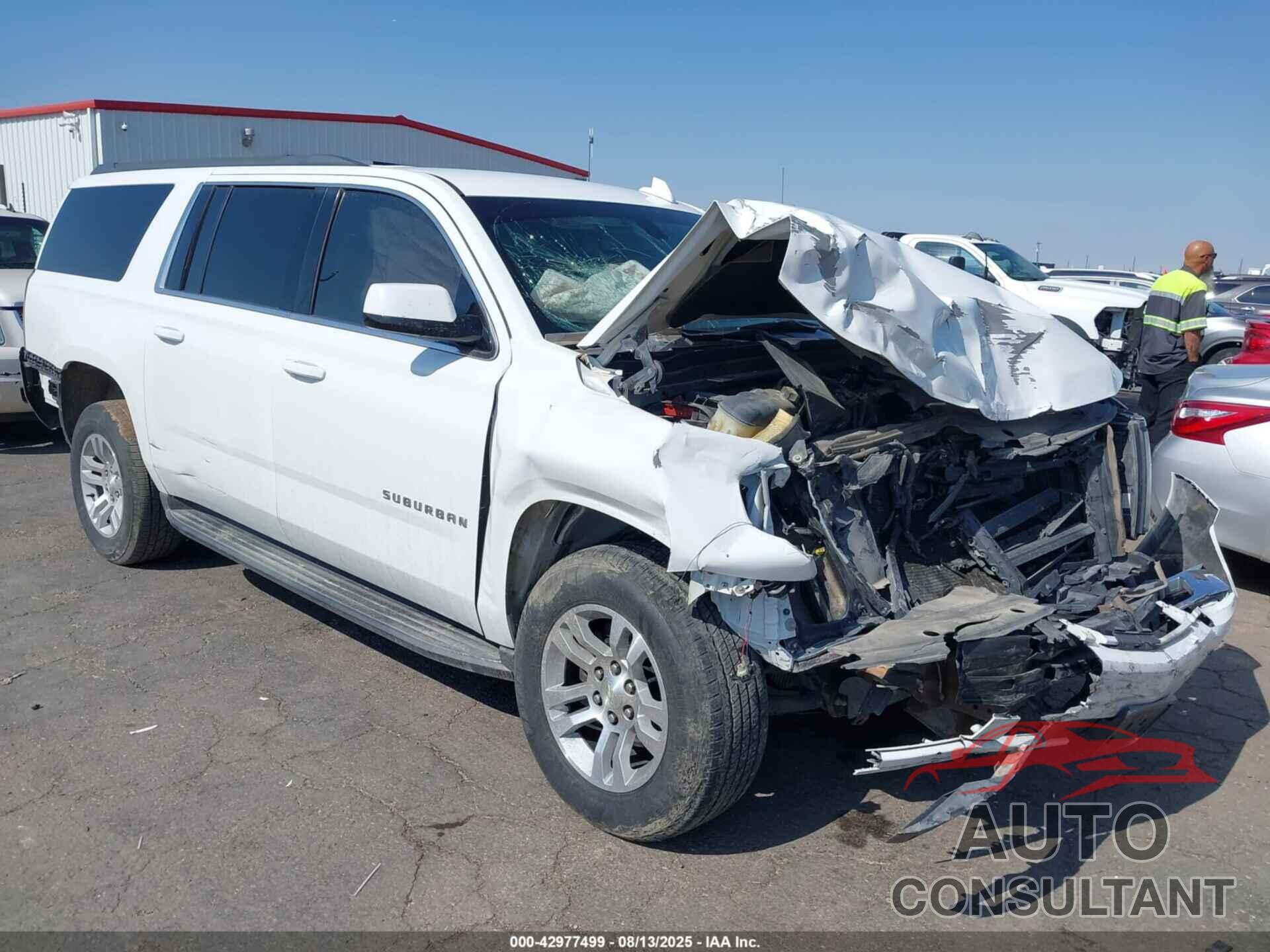 CHEVROLET SUBURBAN 2017 - 1GNSCGKC8HR230206
